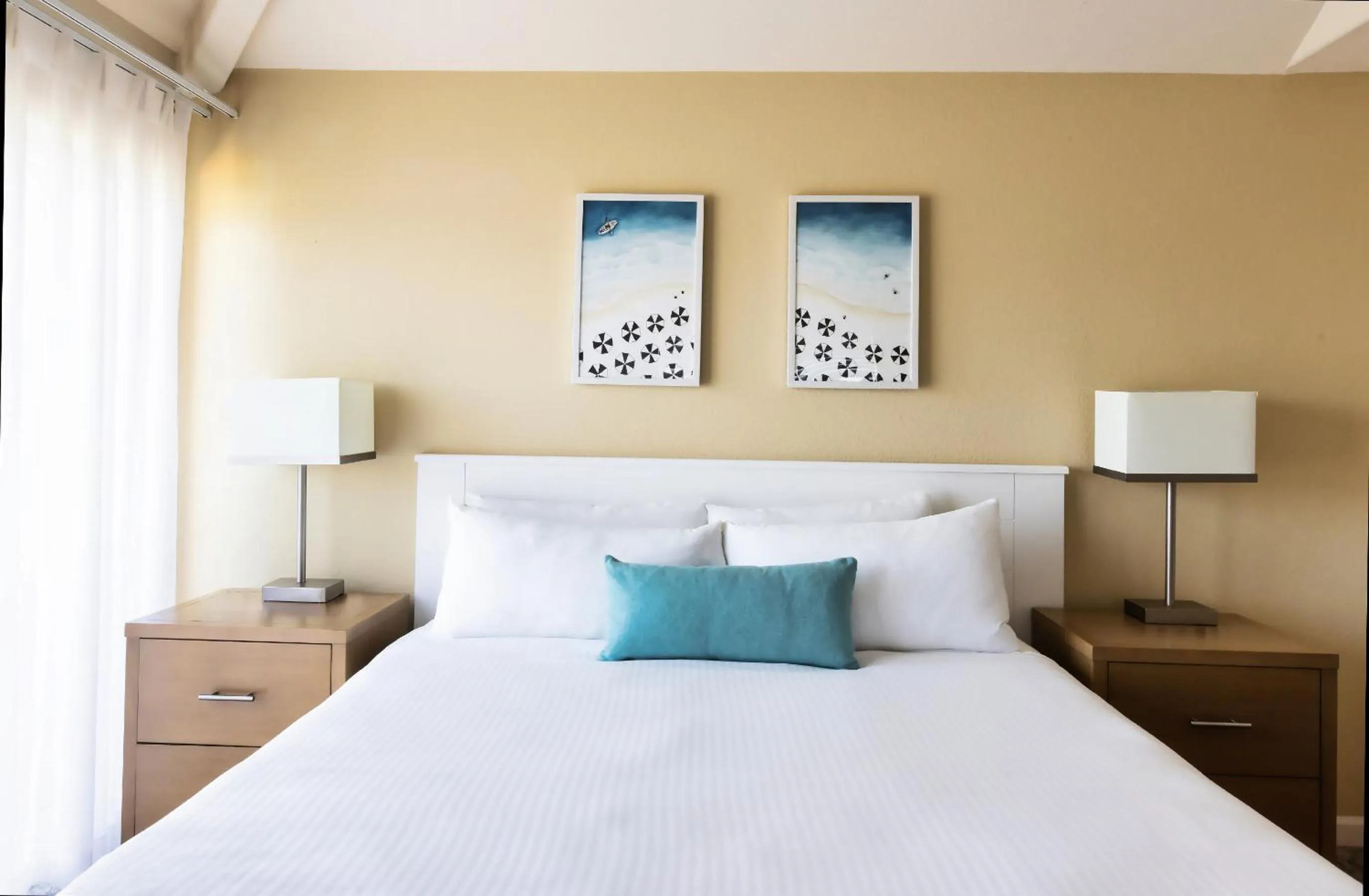 Bed in Seascape Beach Resort