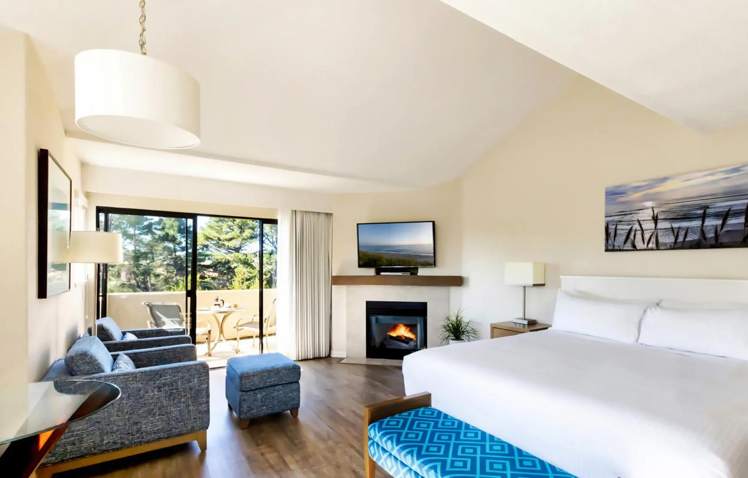 Bed in Seascape Beach Resort Bed in Seascape Beach Resort