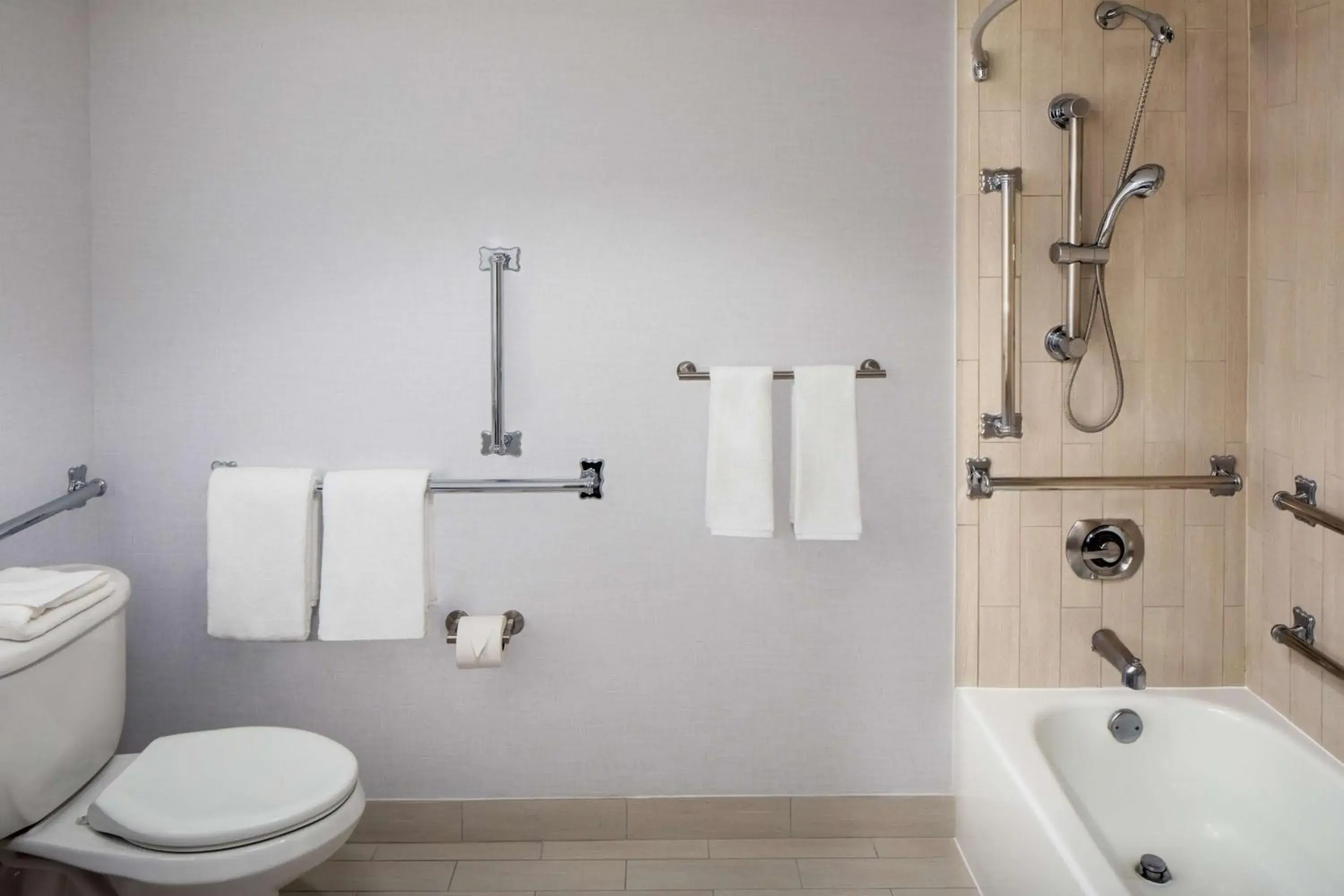 King Room with Accessible Tub - Disability Access in Hyatt Regency Morristown King Room with Accessible Tub - Disability Access in Hyatt Regency Morristown