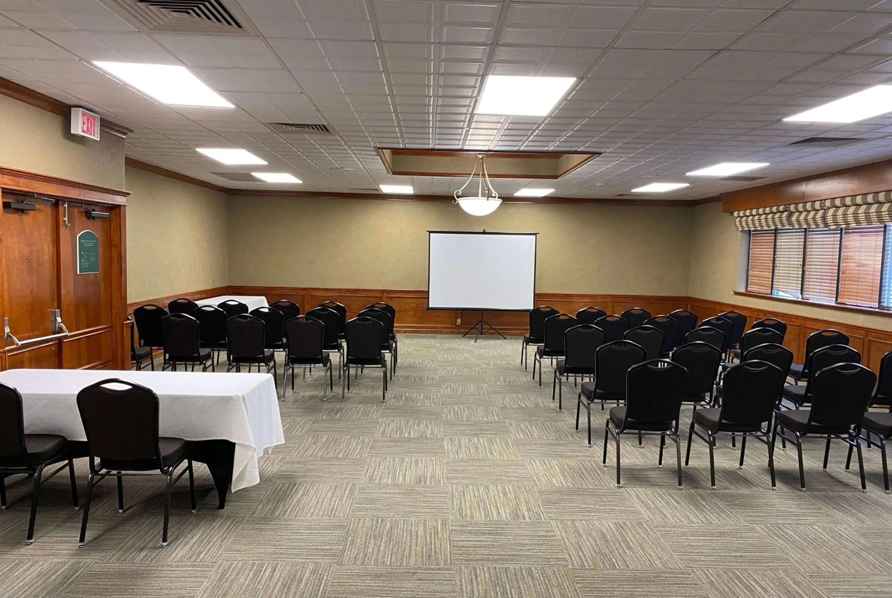 Meeting/conference room in Wyndham Visalia