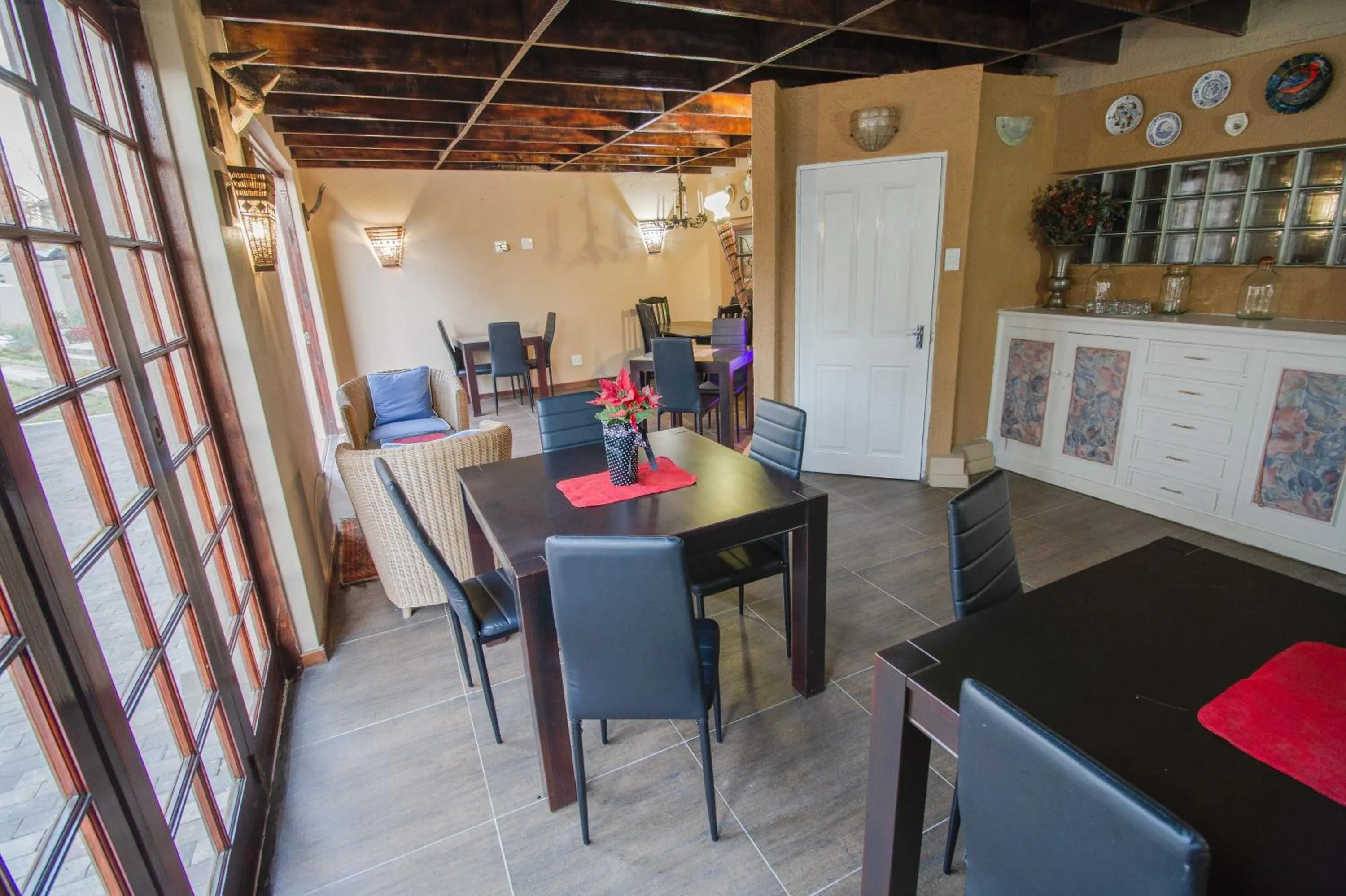 Restaurant/places to eat in The Afropolitan