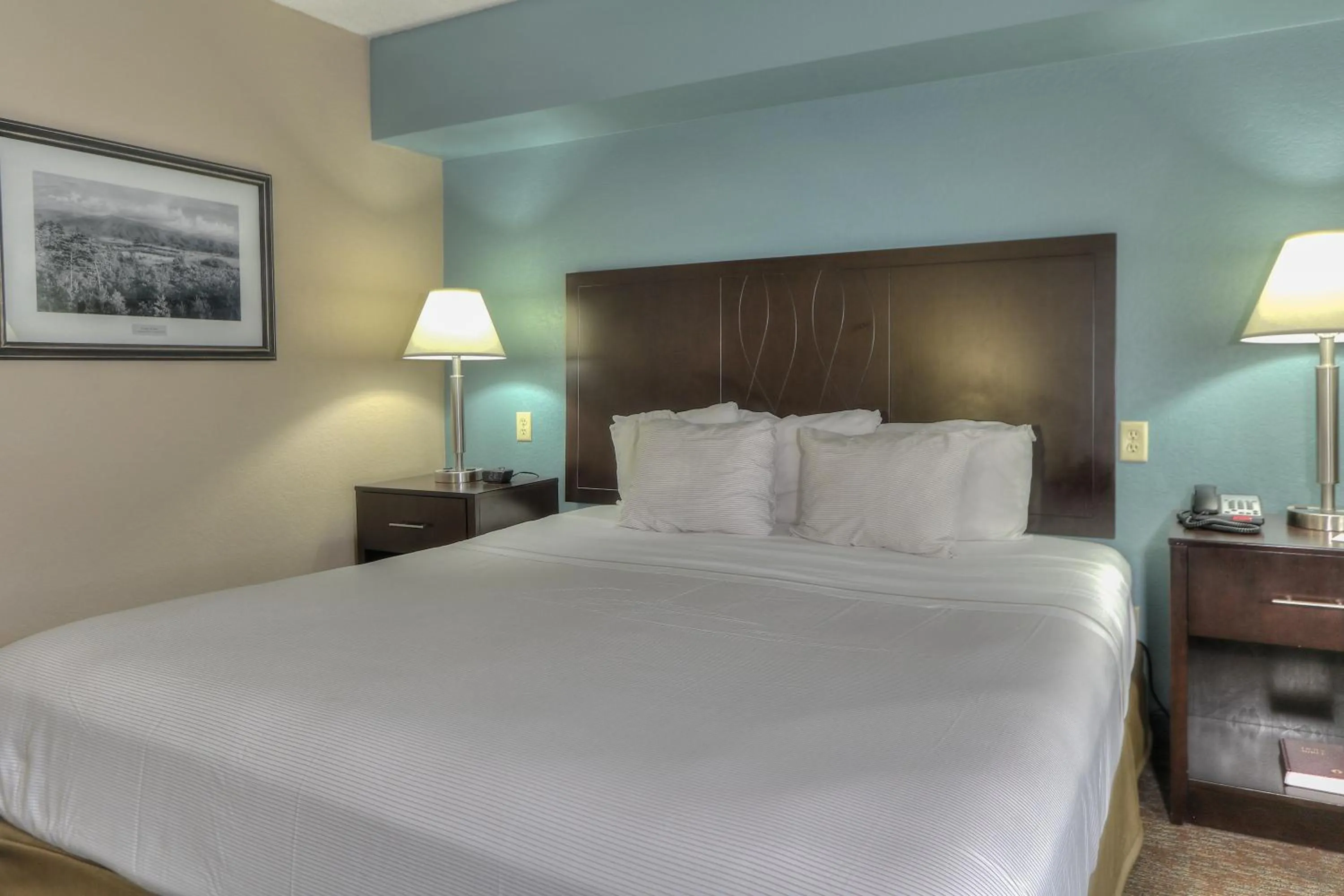 Bed in Greystone Lodge on the River