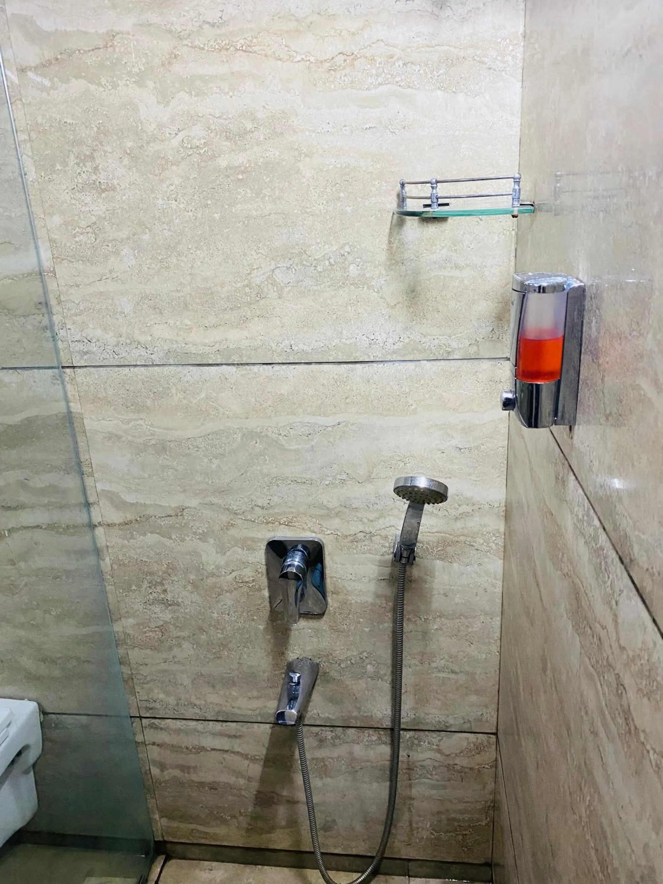 Property building in Mumbai House Luxury Apartments, Santacruz East