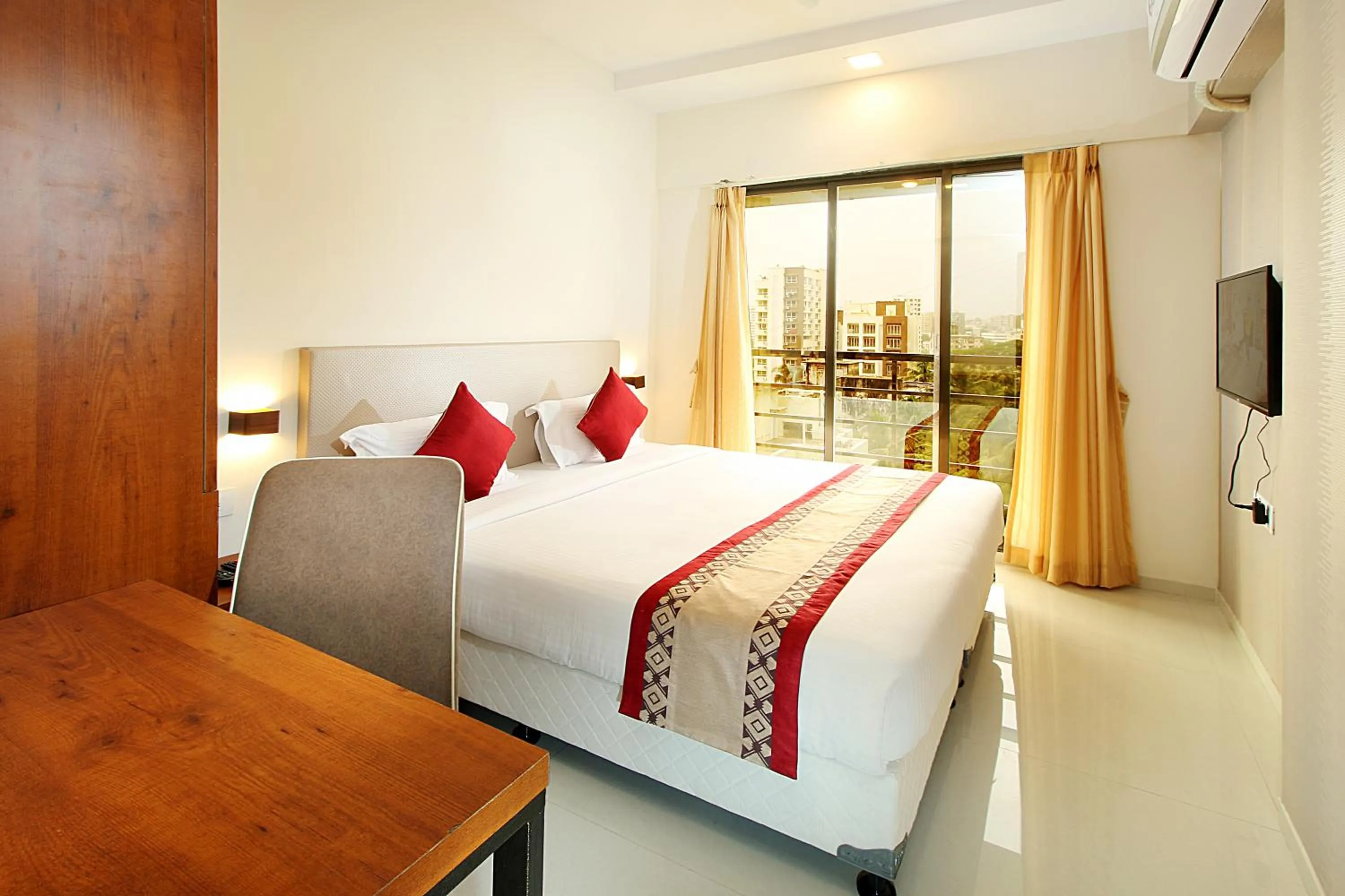 Bedroom, Bed in Mumbai House Luxury Apartments, Santacruz East