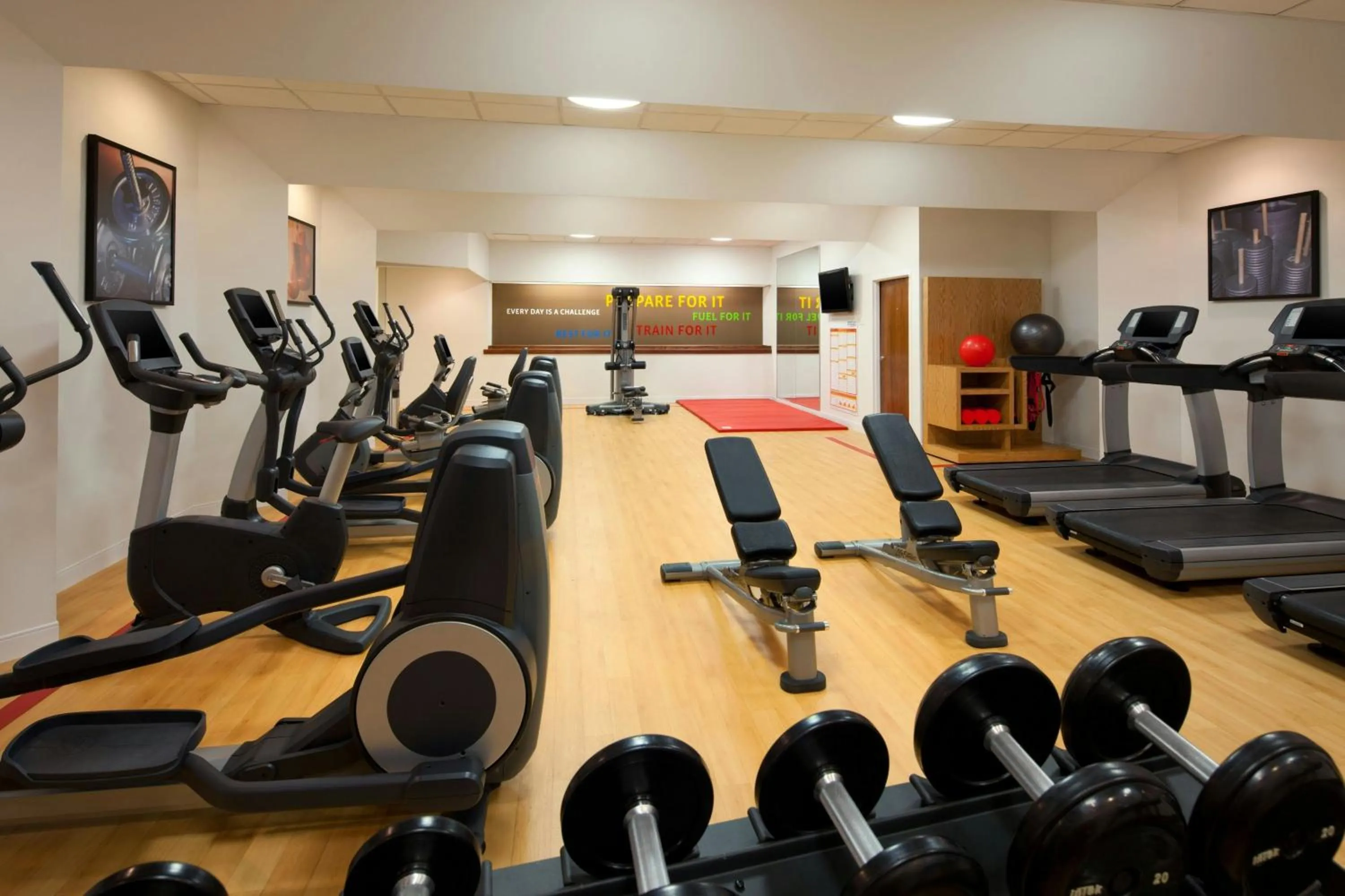 Fitness centre/facilities in Sheraton Hotel Denver Tech Center