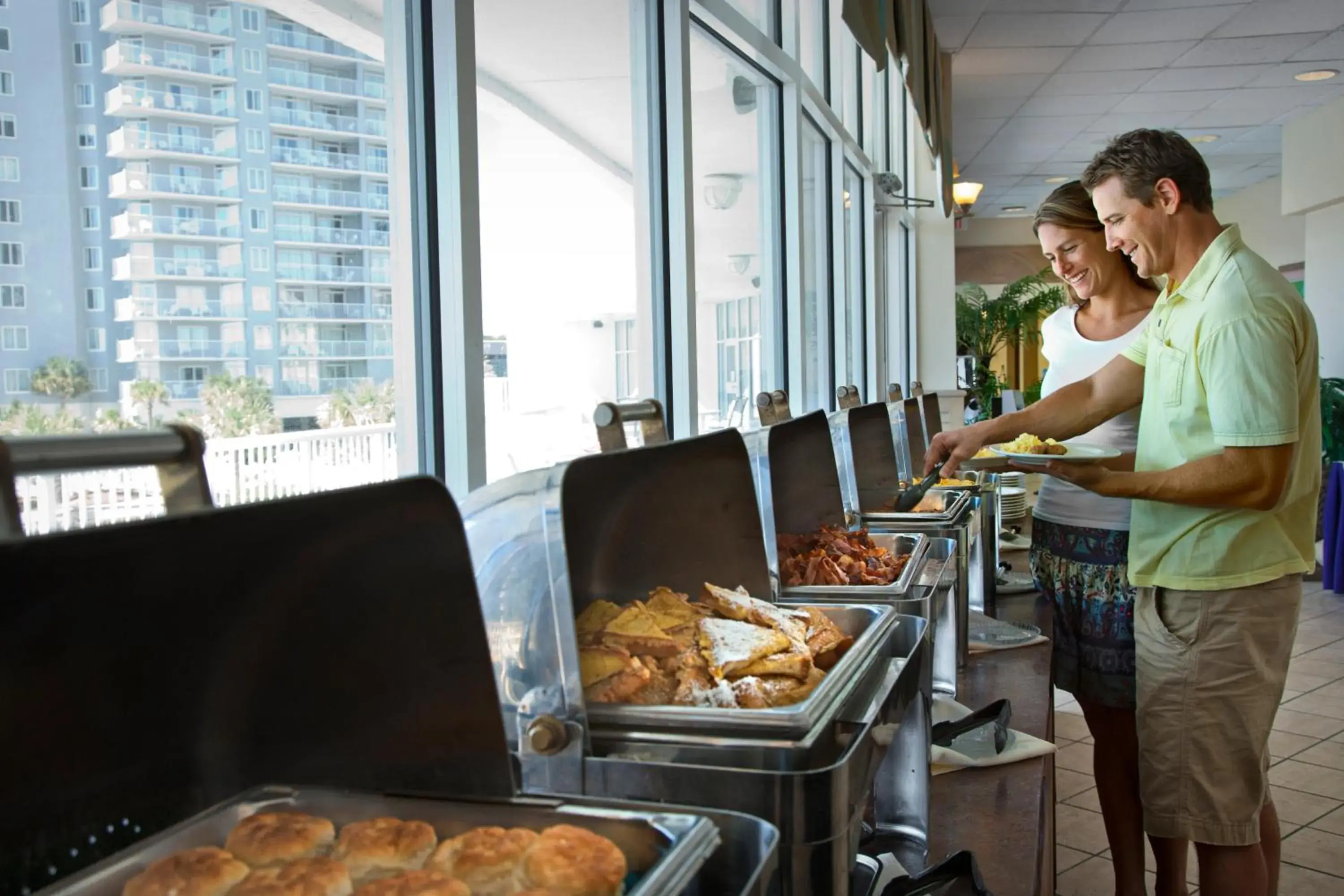 Restaurant/places to eat in Sea Watch Resort Restaurant/places to eat in Sea Watch Resort