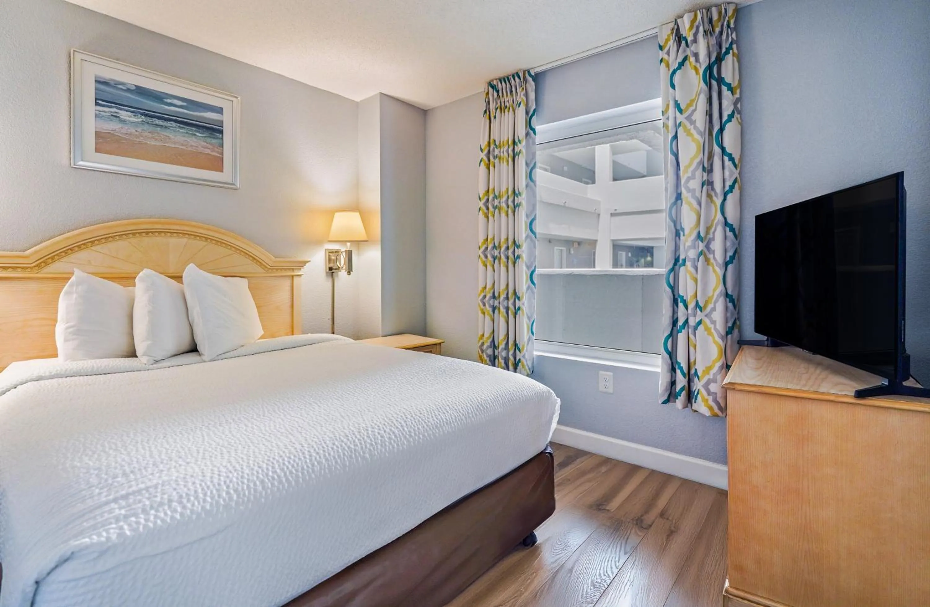 Bedroom, Bed in Sea Watch Resort