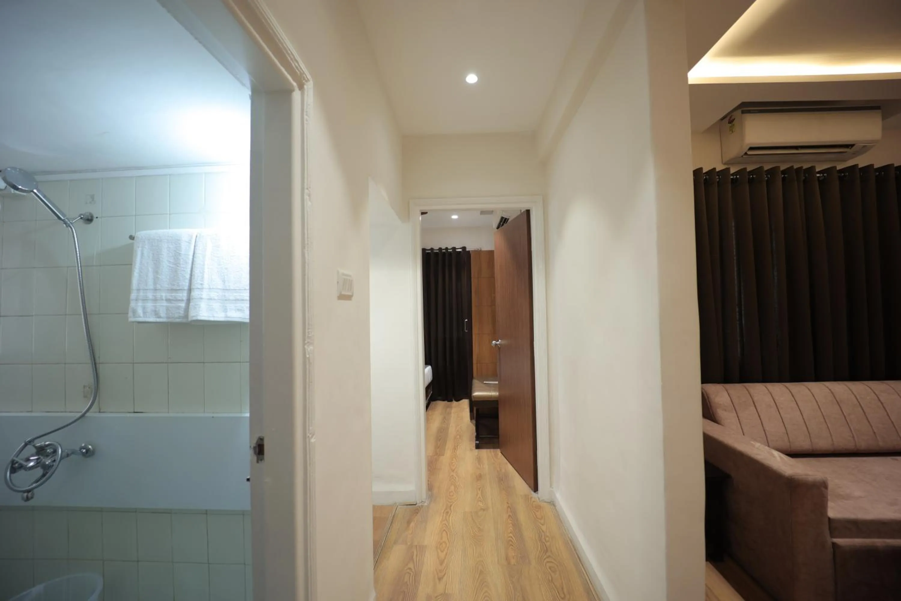 Living room in The Byke Studio Pure Veg Apartment, Thane