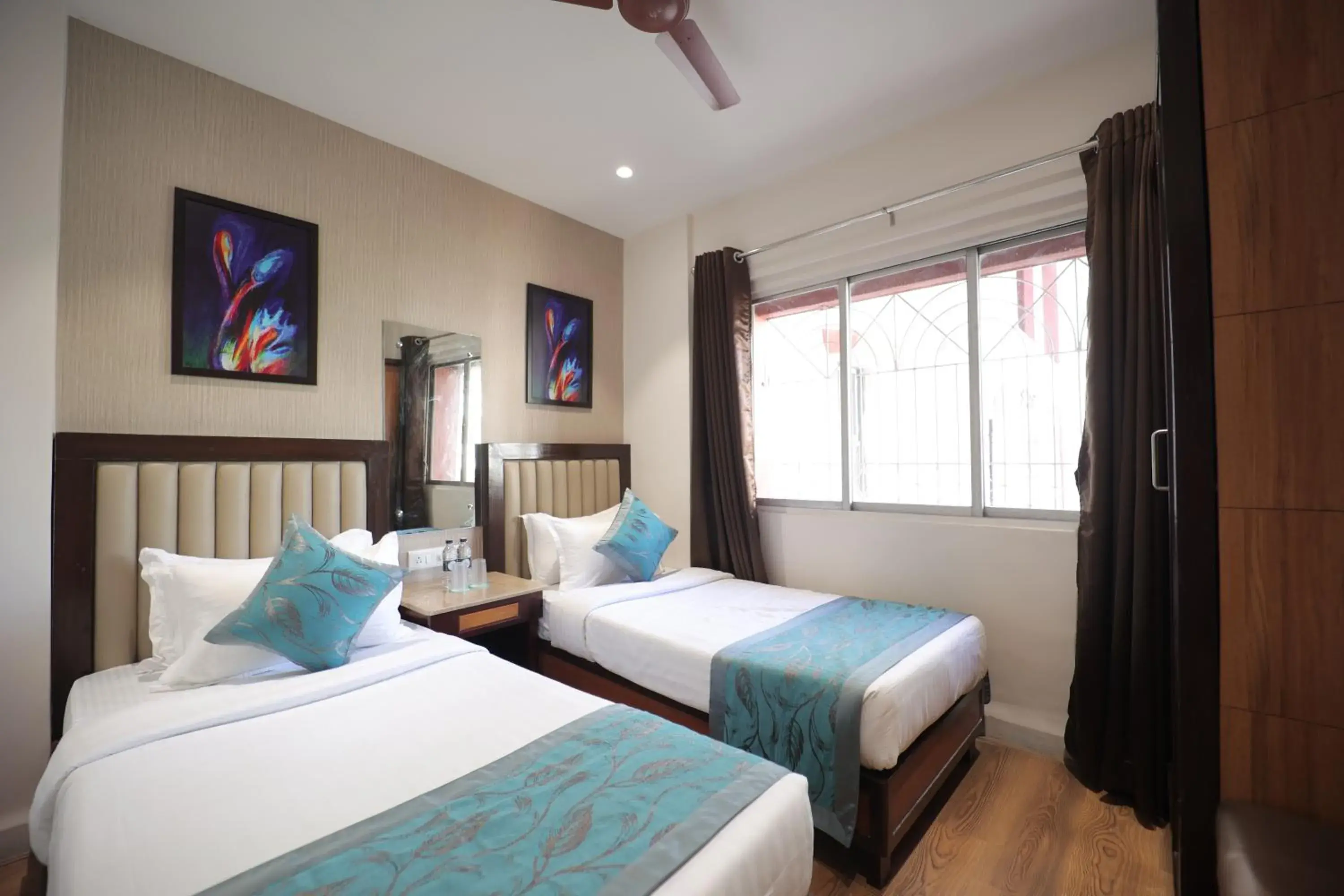Deluxe One Bedroom Apartment - Twin Bed in The Byke Studio Pure Veg Apartment, Thane Deluxe One Bedroom Apartment - Twin Bed in The Byke Studio Pure Veg Apartment, Thane