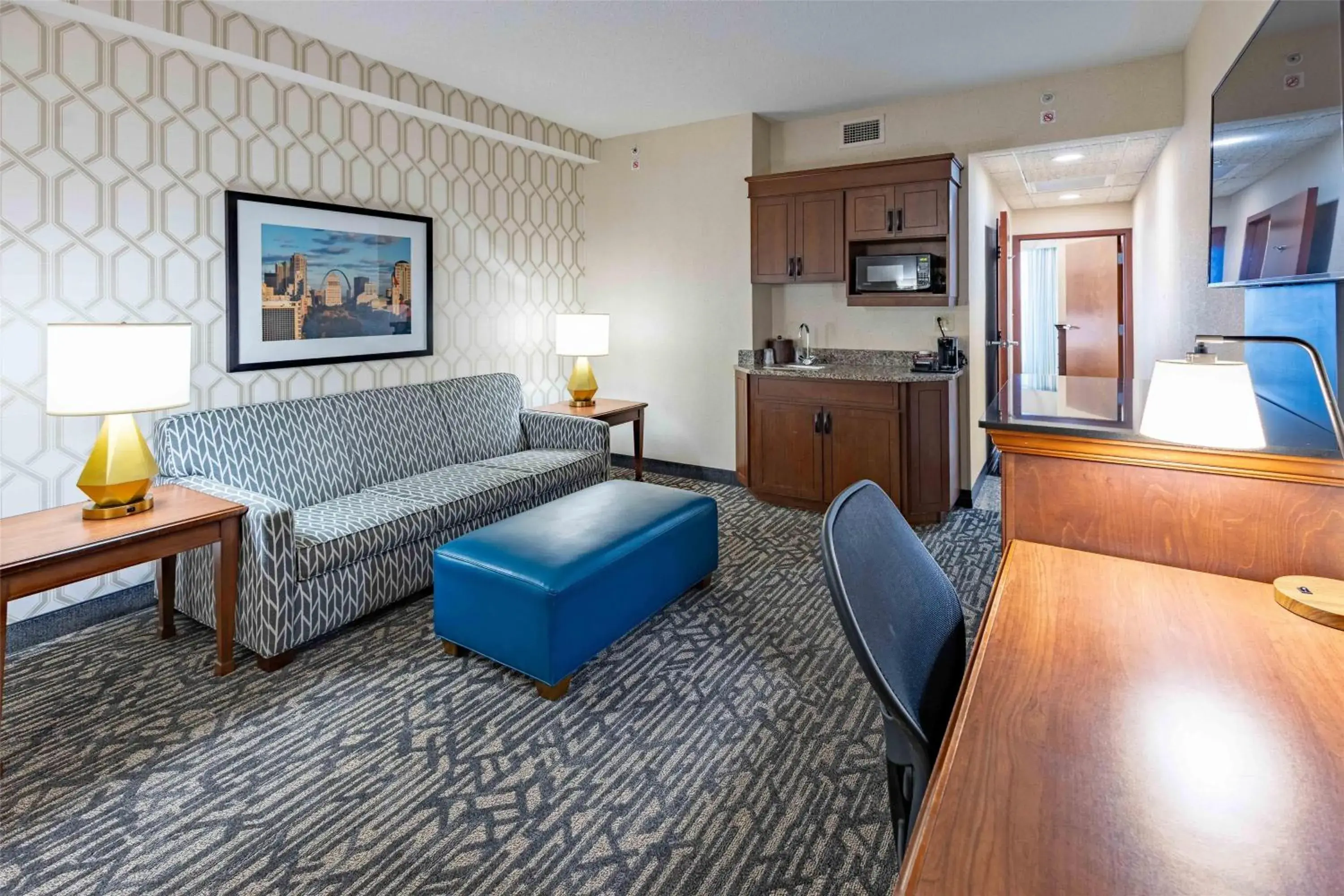 Bedroom in Drury Plaza Hotel St. Louis Chesterfield Bedroom in Drury Plaza Hotel St. Louis Chesterfield