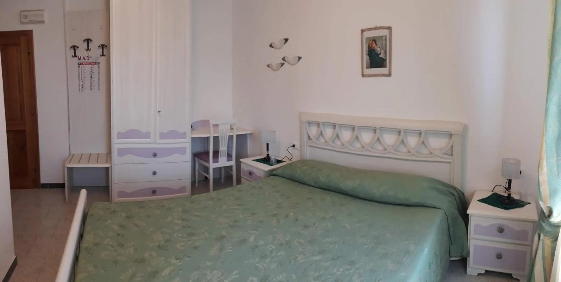 Bed in Hotel La Barcarola