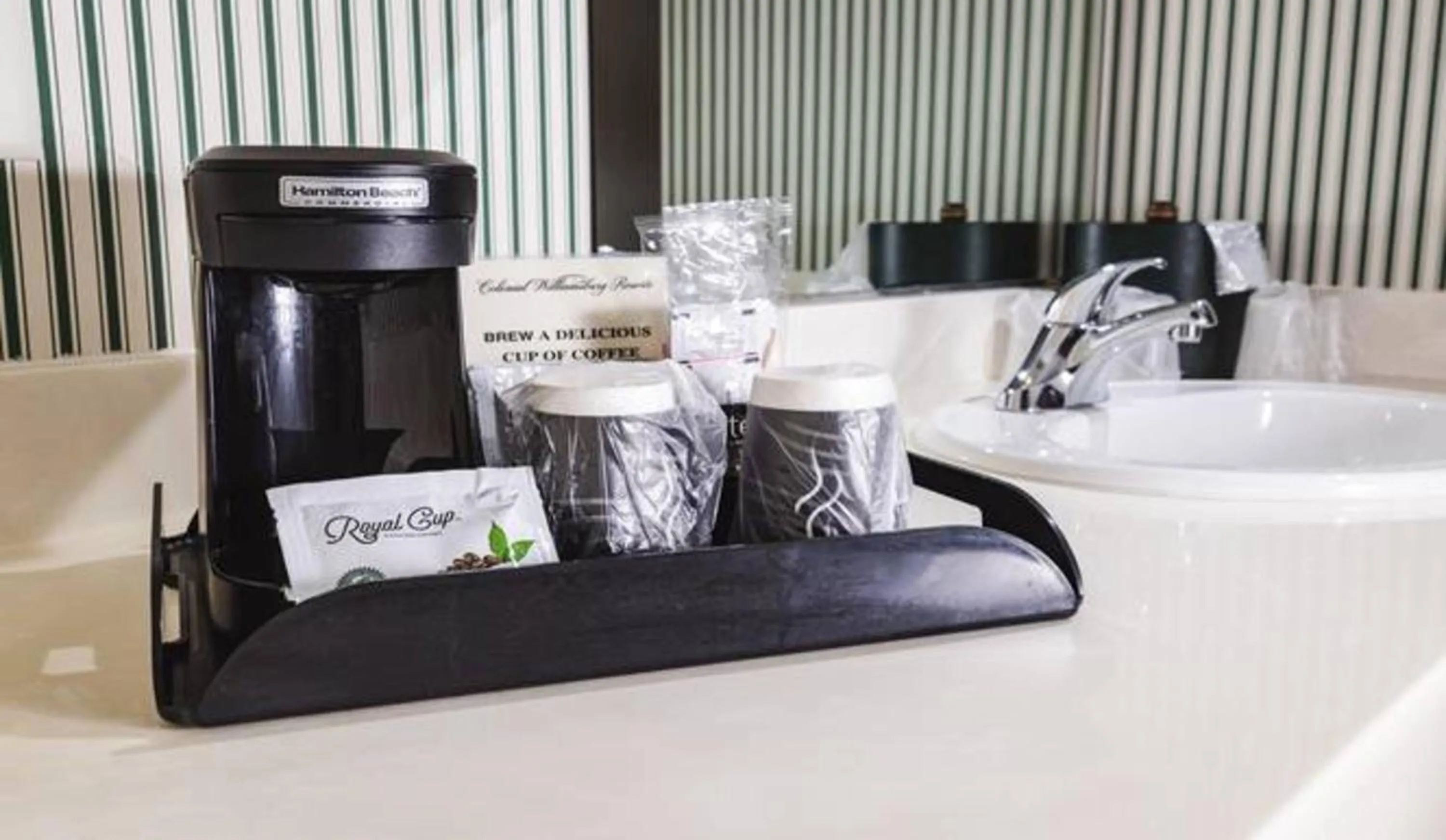 Coffee/tea facilities in Williamsburg Woodlands Hotel & Suites, an official Colonial Williamsburg Hotel