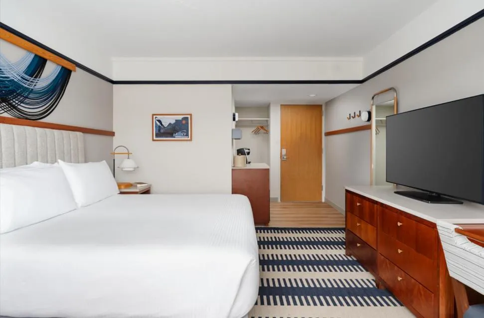 Bed in The Penn Stater Hotel and Conference Center