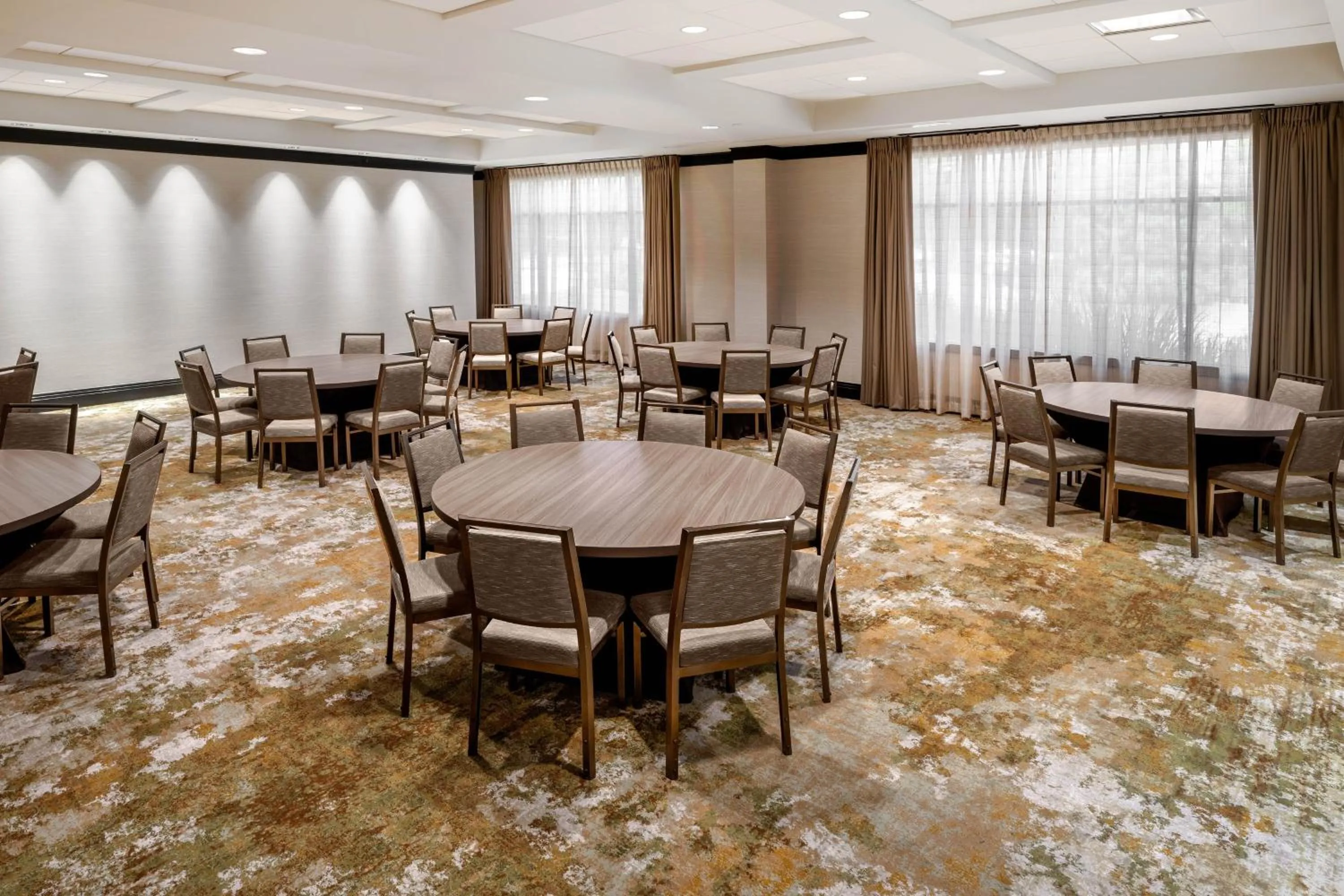 Meeting/conference room in The Westin Dallas Stonebriar Golf Resort & Spa