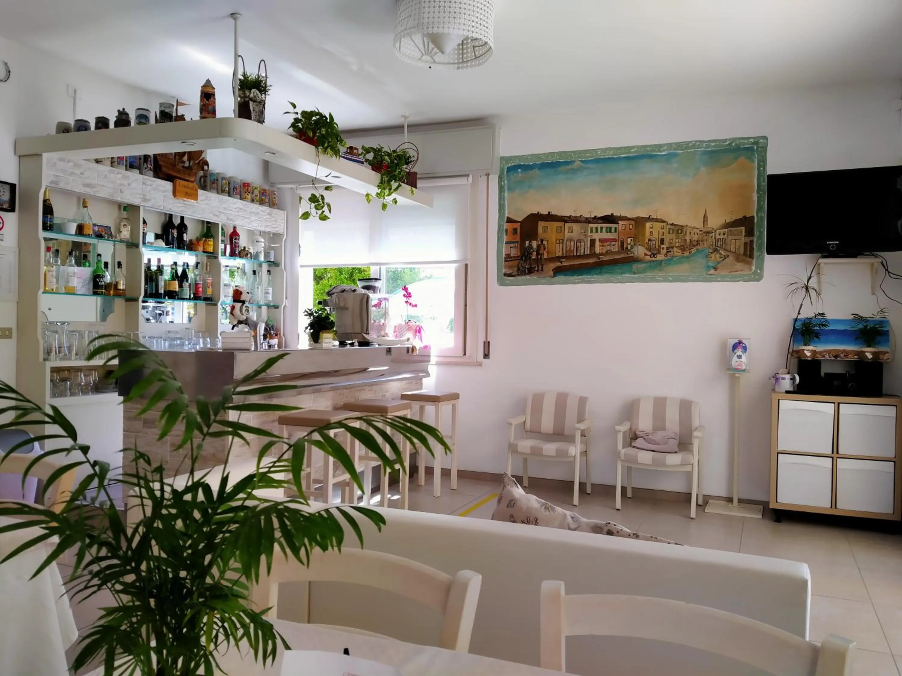 Restaurant/places to eat in B&b villa lambusta
