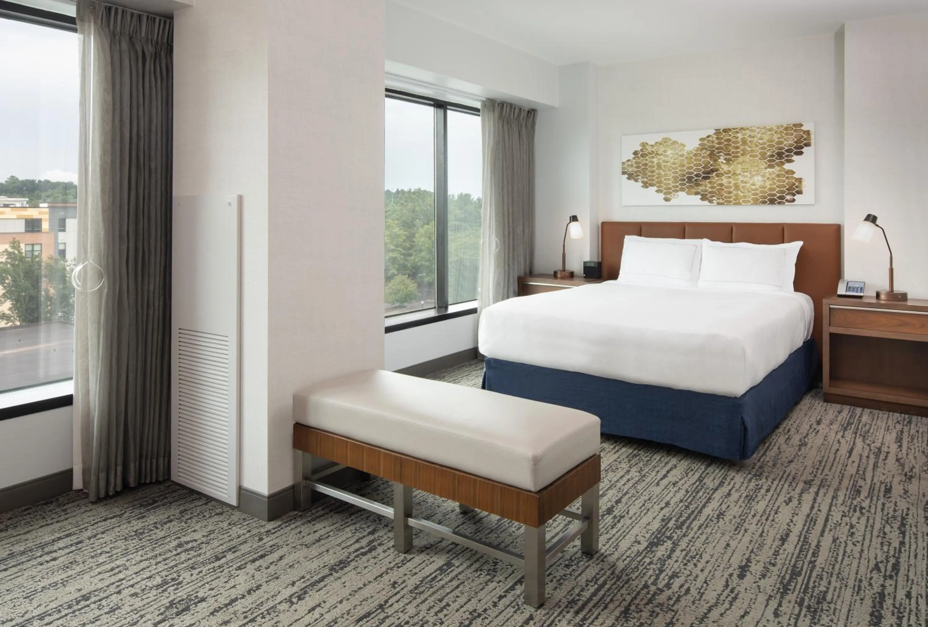 Bed in Hilton Fairfax, Va