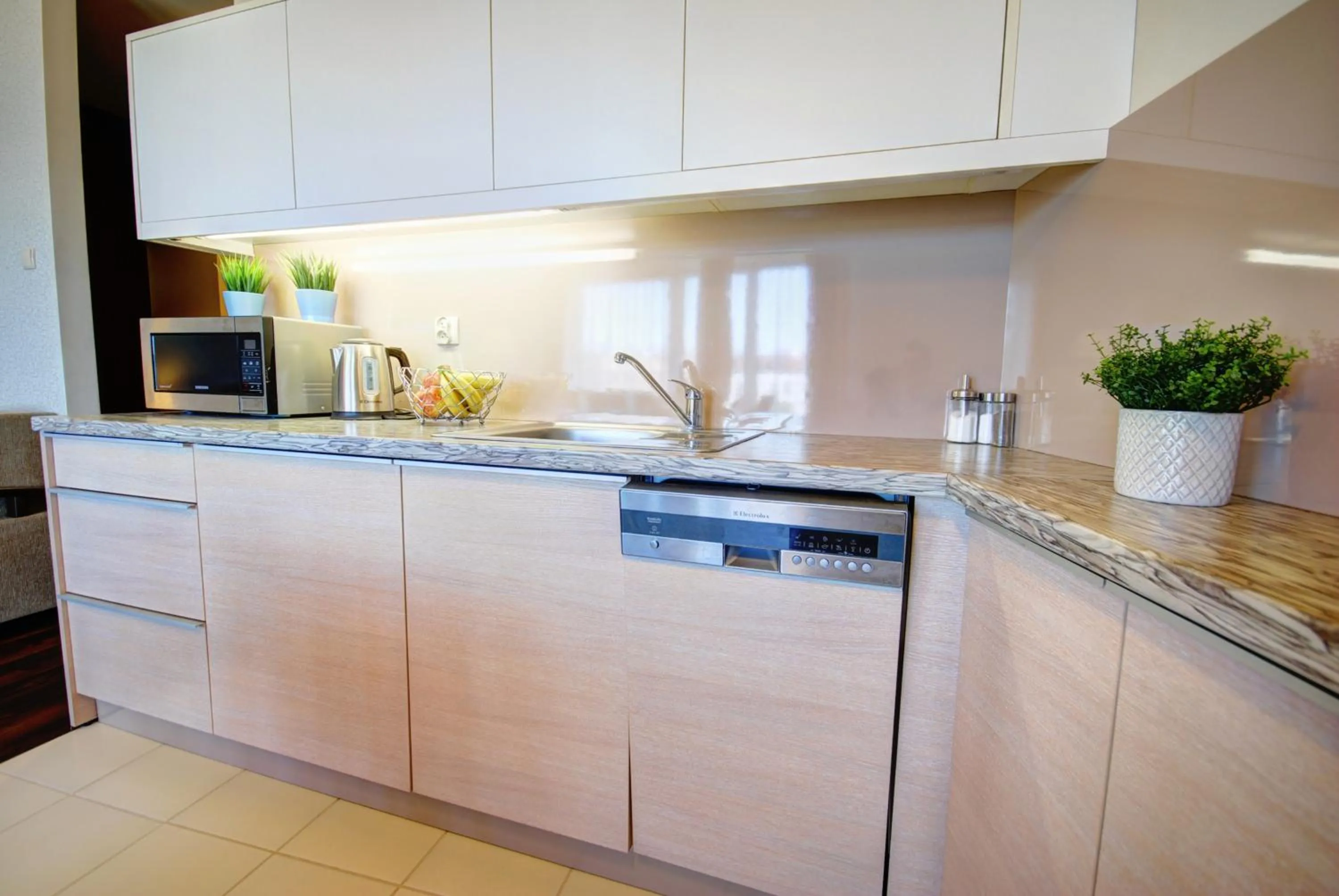 Kitchen or kitchenette in HelApart - Foka