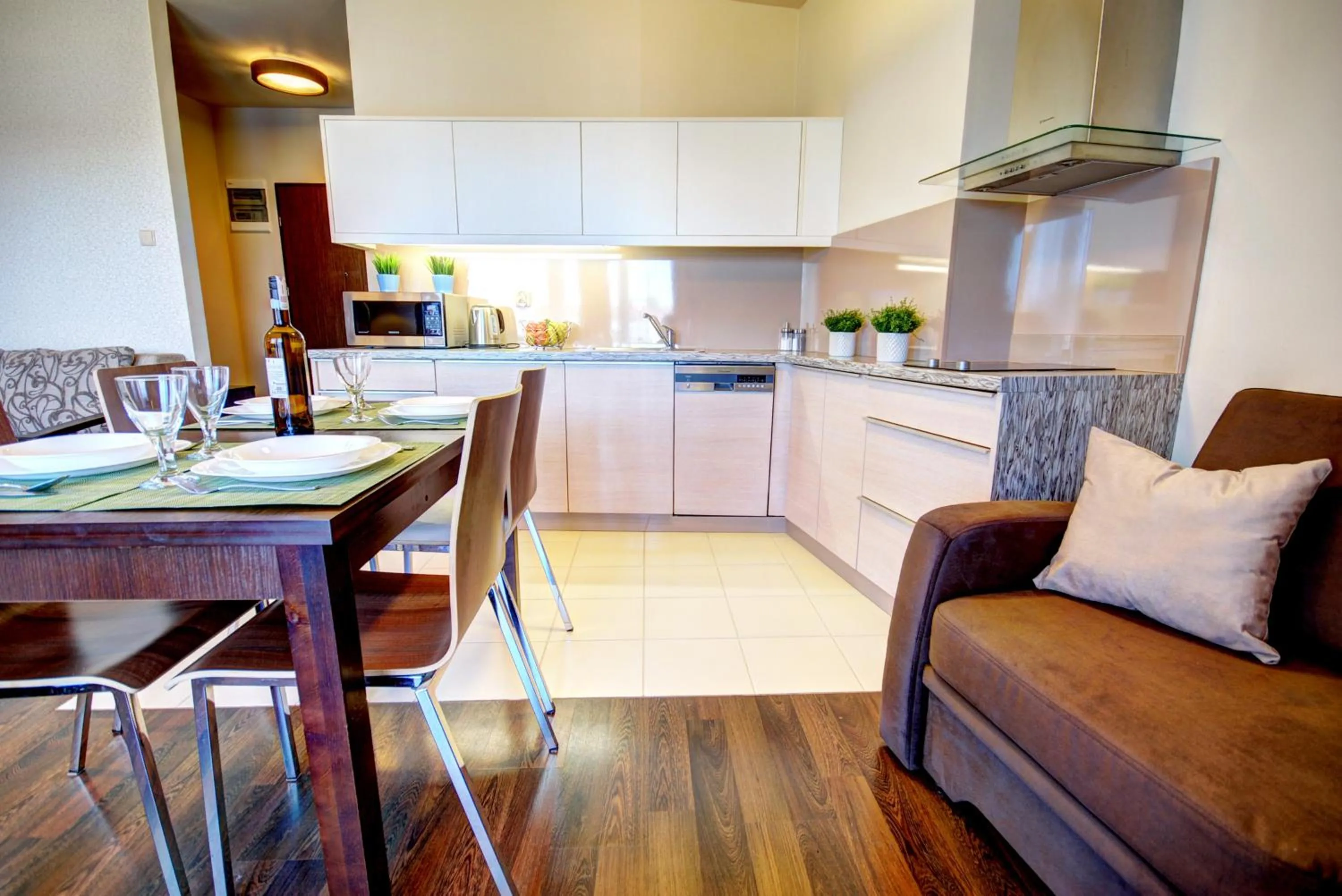 Kitchen or kitchenette in HelApart - Foka