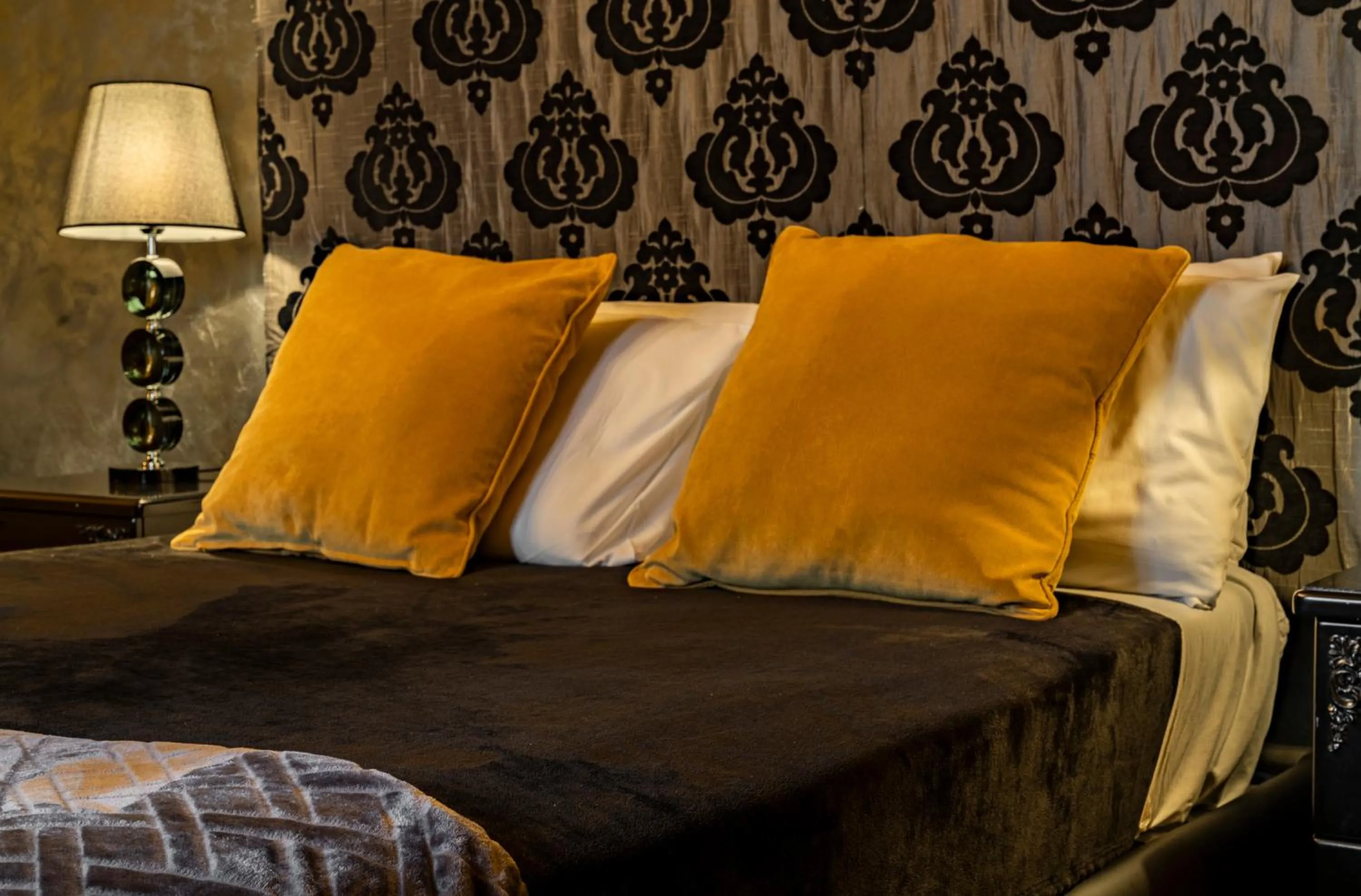 Bed in Julina Boutique Living