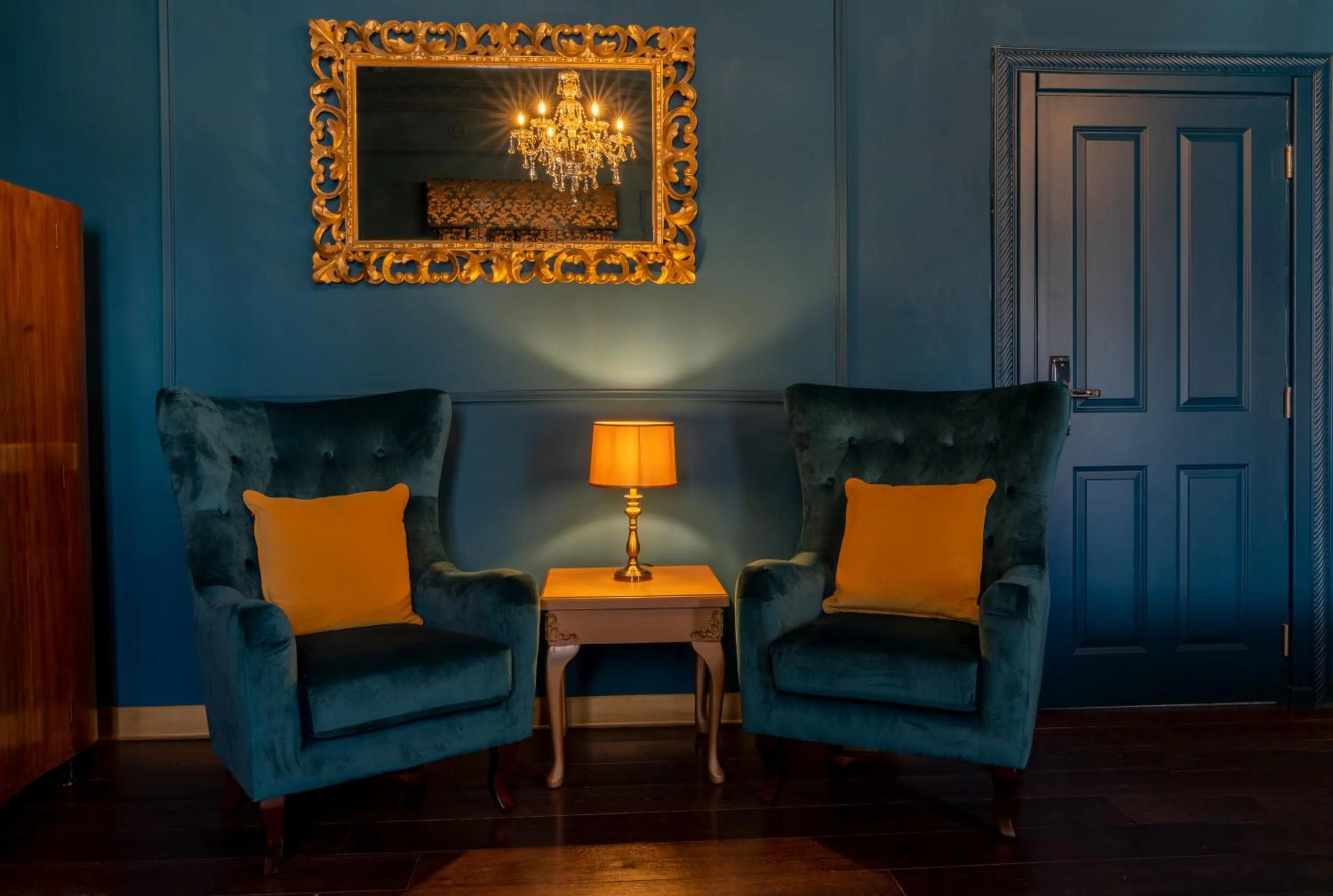 Julina Boutique Living