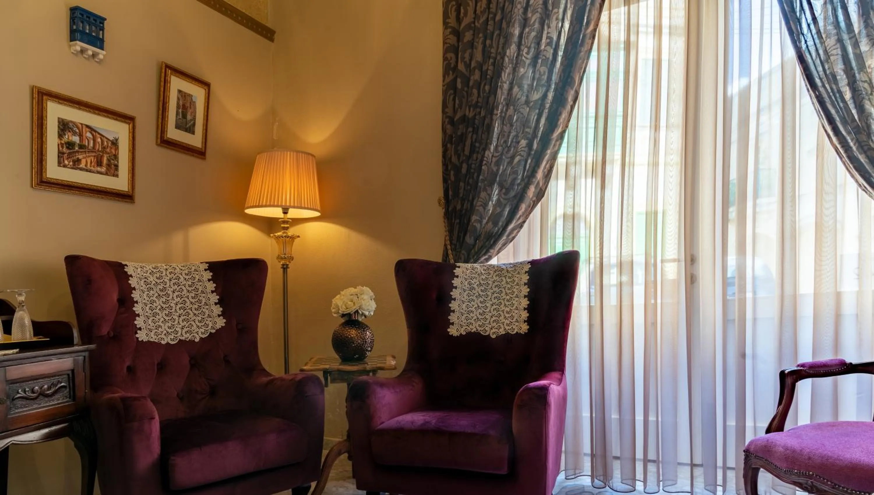 Julina Boutique Living