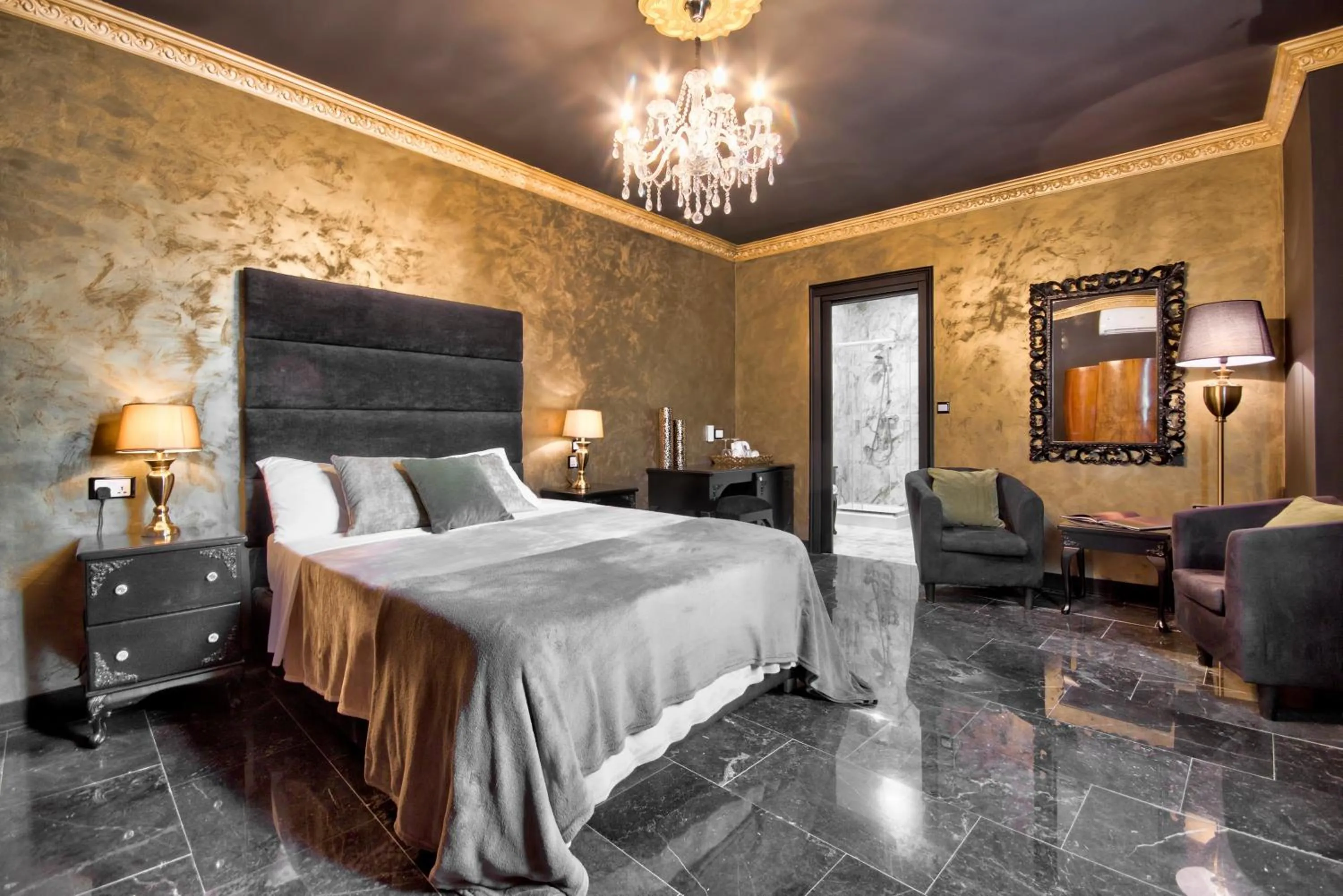 Bed in Julina Boutique Living