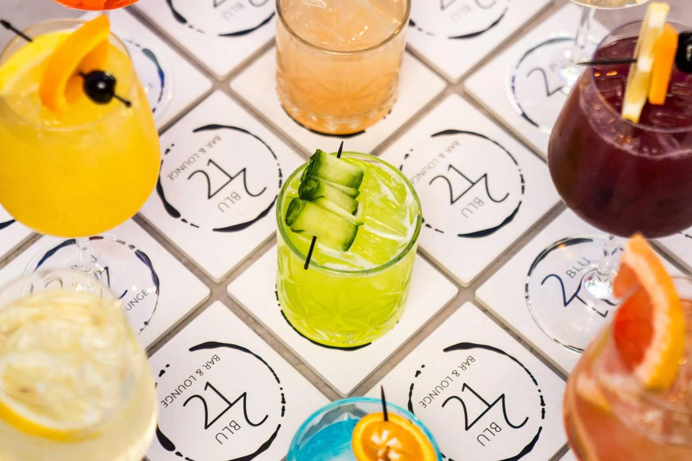 Lounge or bar in Radisson Blu Aqua Hotel, Chicago