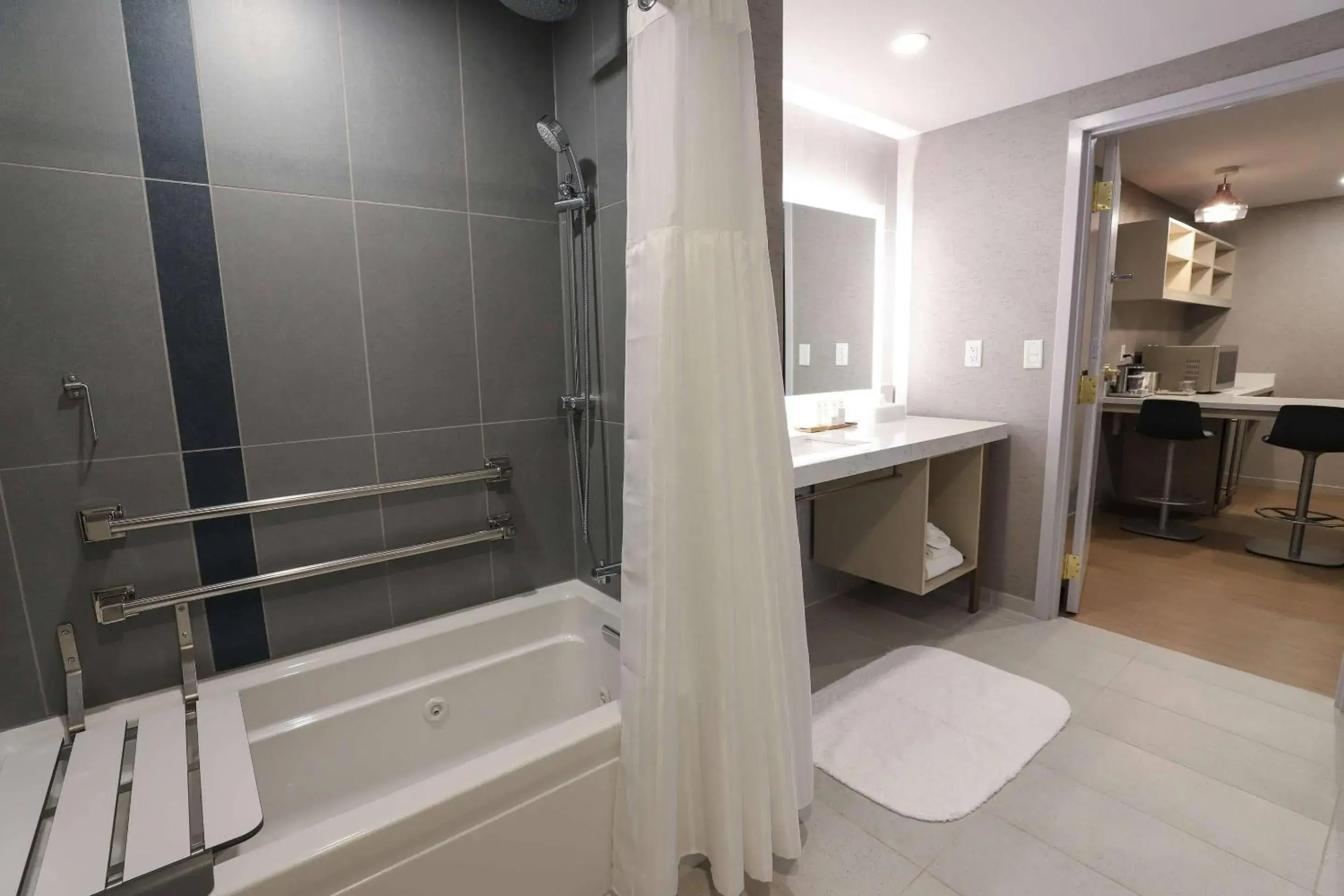 Bedroom in Radisson Plaza Hotel at Kalamazoo Center Bedroom in Radisson Plaza Hotel at Kalamazoo Center