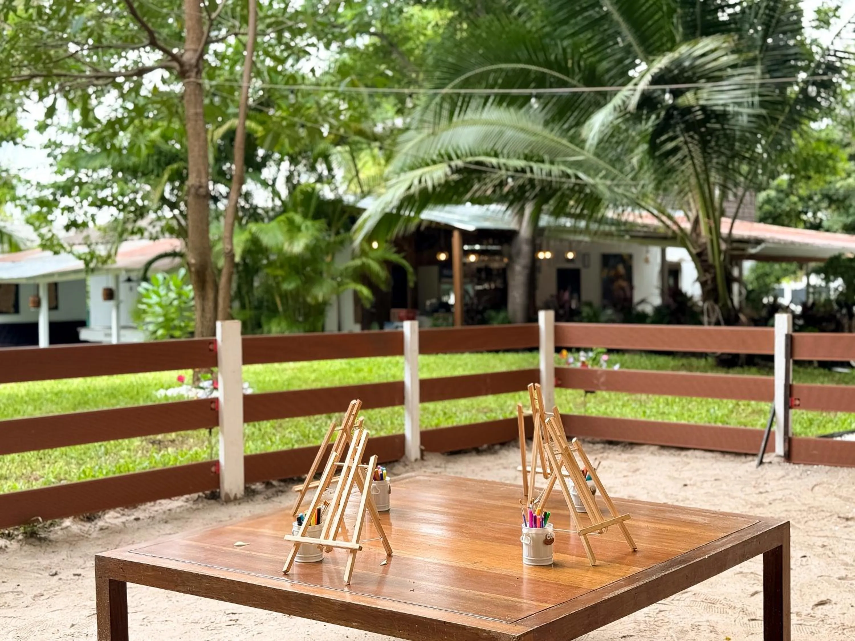 Restaurant/places to eat in The Summer House Samui