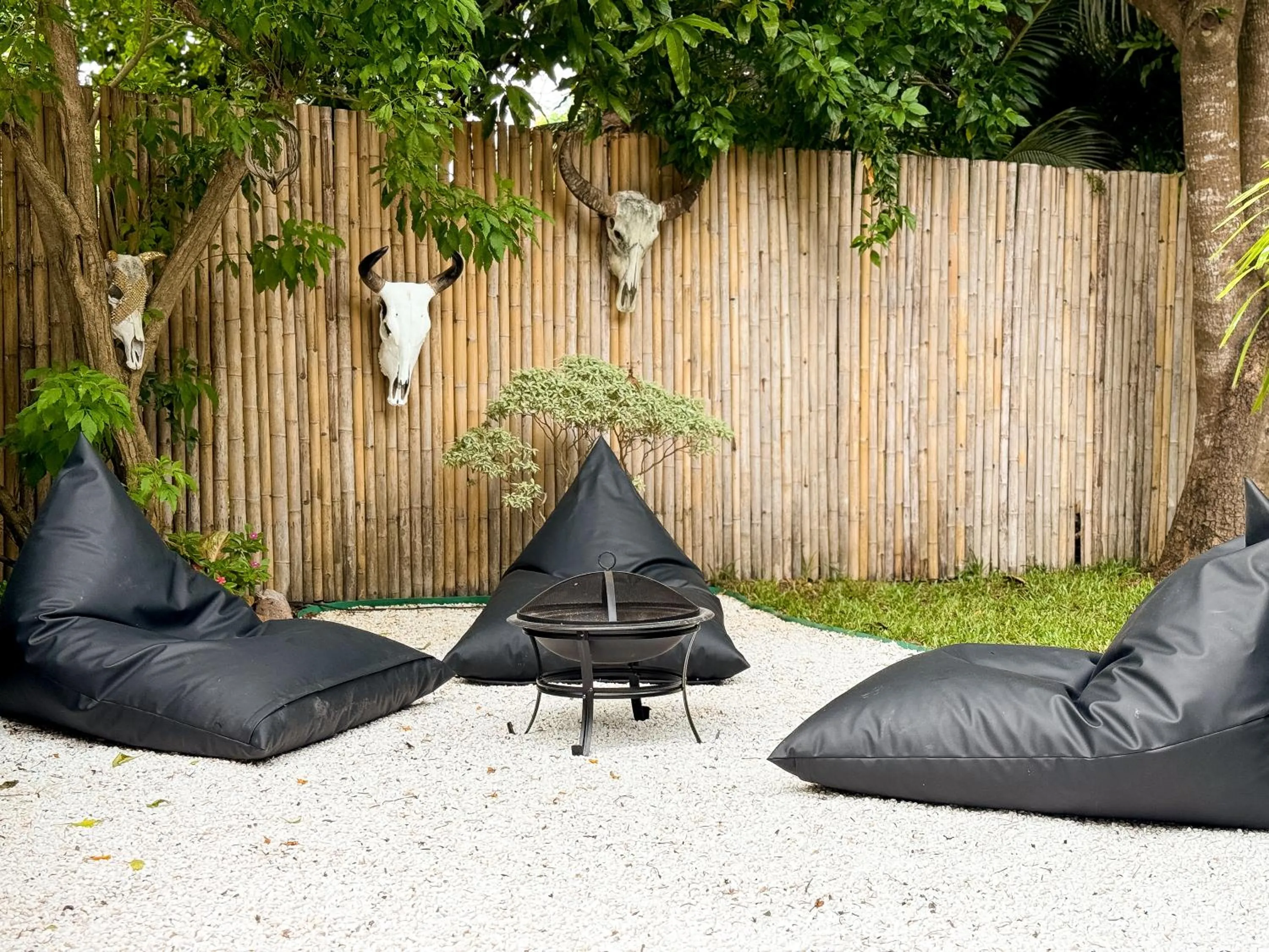 Restaurant/places to eat in The Summer House Samui