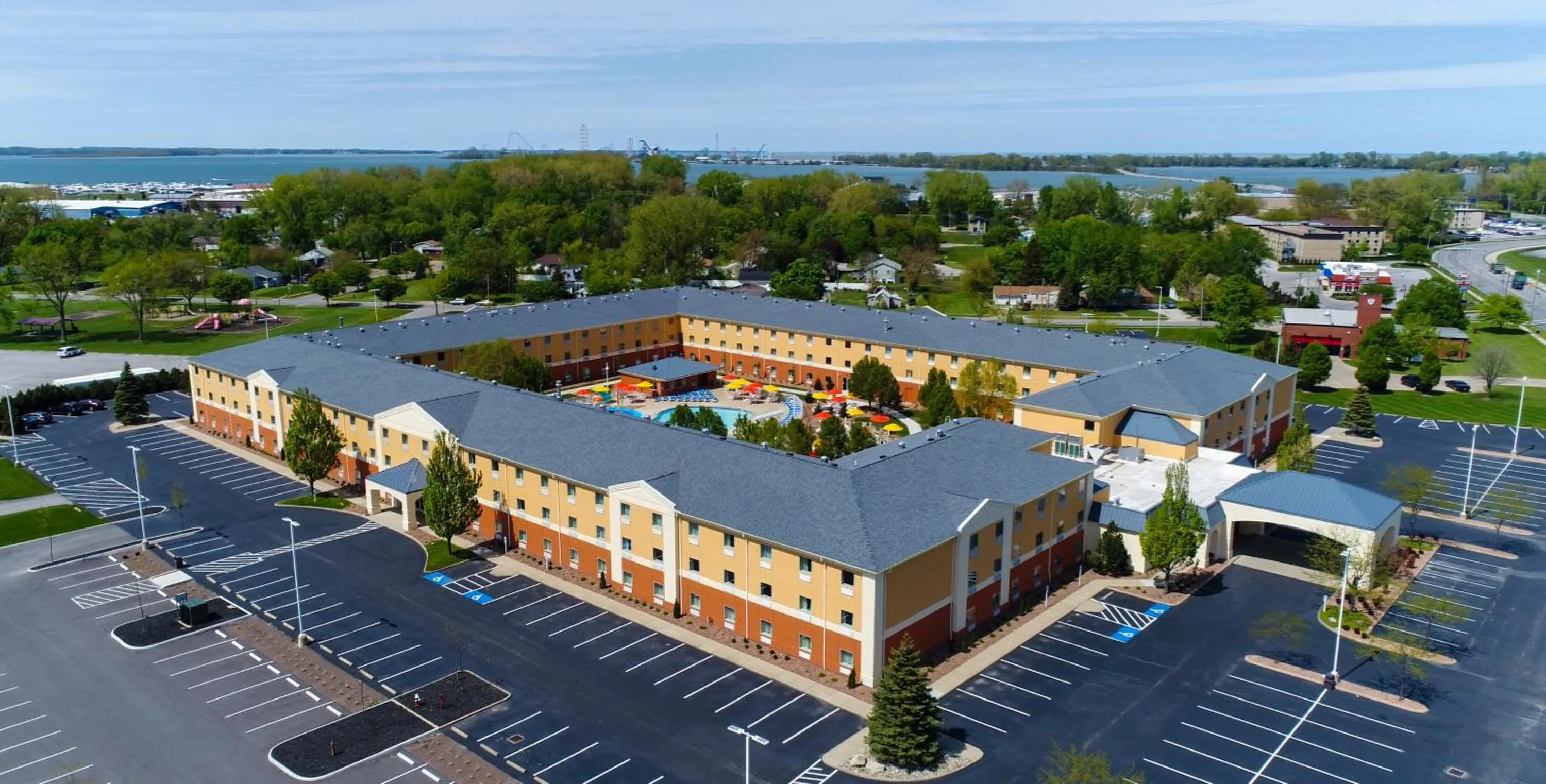 Bird's eye view in Cedar Point's Express Hotel