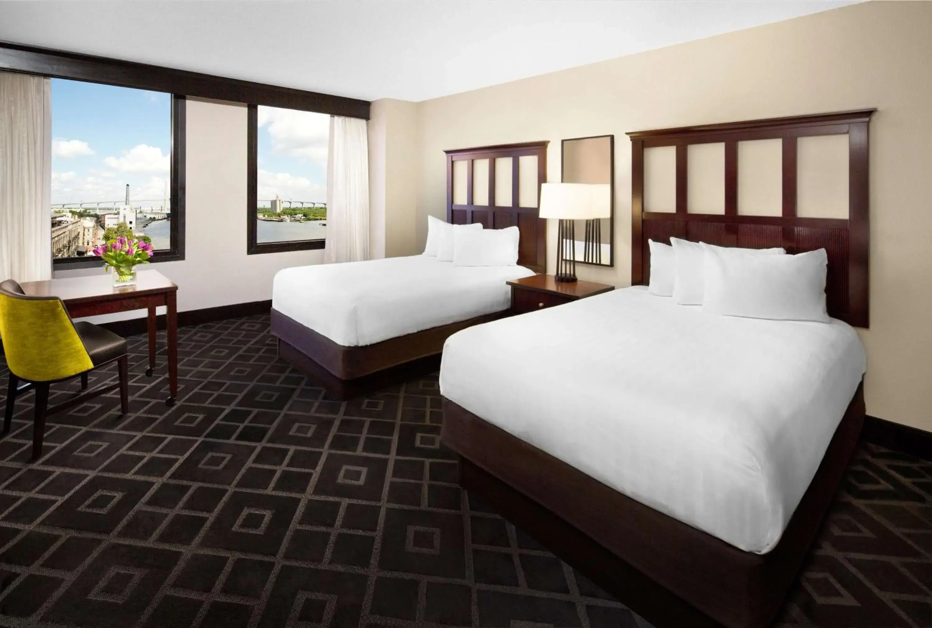 Double Room with Two Double Beds and River View in Hyatt Regency Savannah Double Room with Two Double Beds and River View in Hyatt Regency Savannah