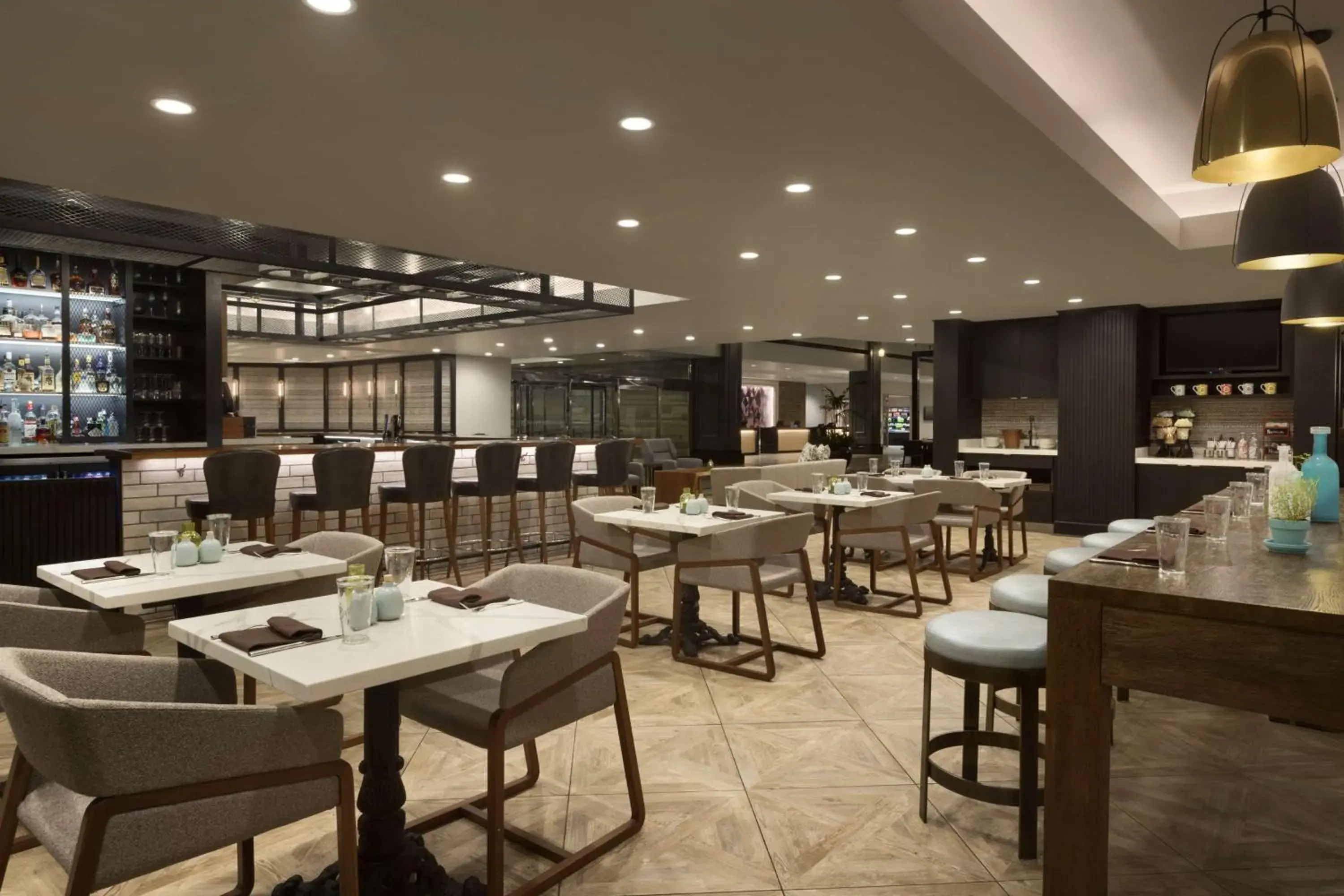 Restaurant/places to eat in Hyatt Regency Savannah Restaurant/places to eat in Hyatt Regency Savannah