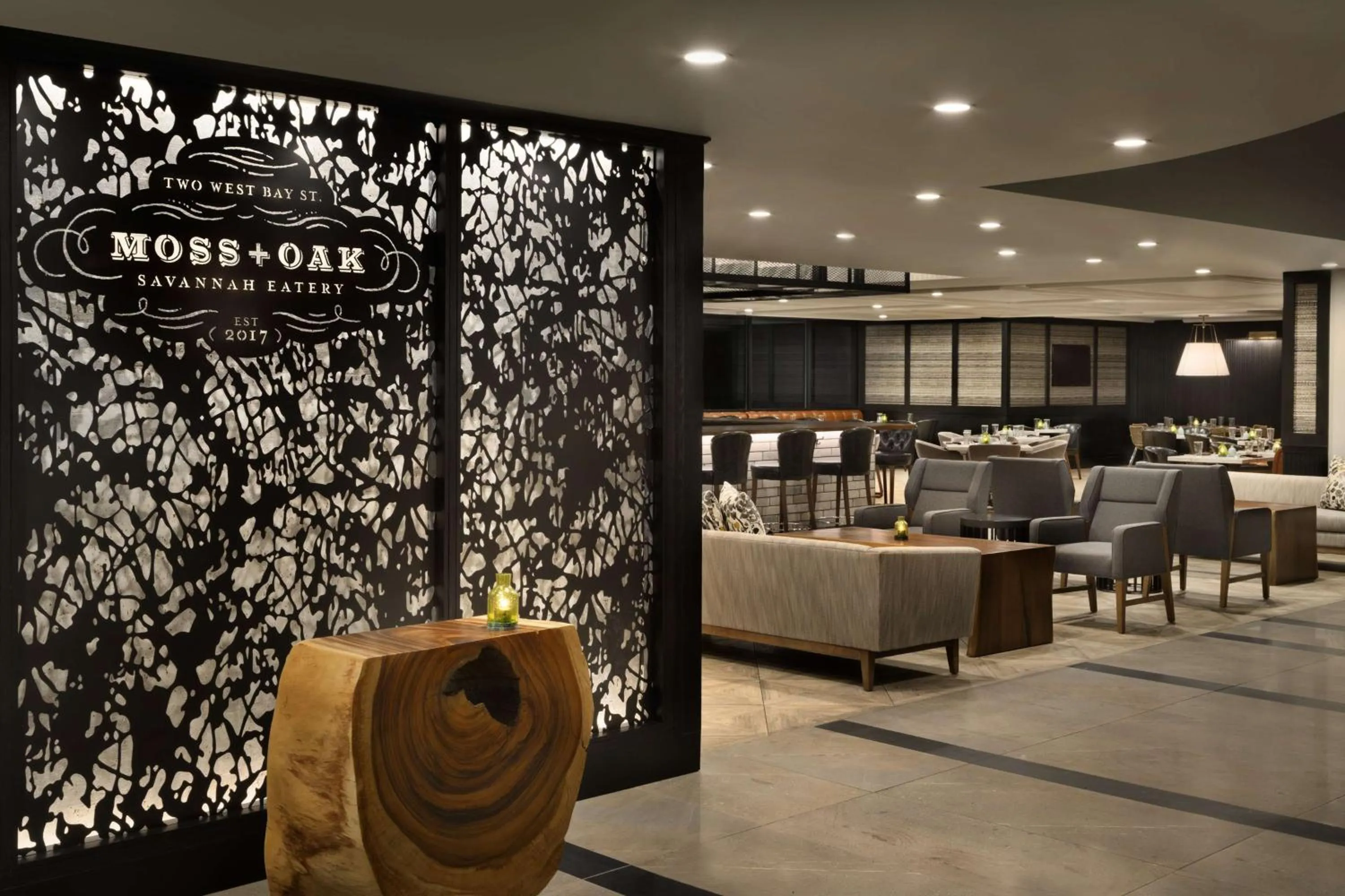 Restaurant/places to eat in Hyatt Regency Savannah