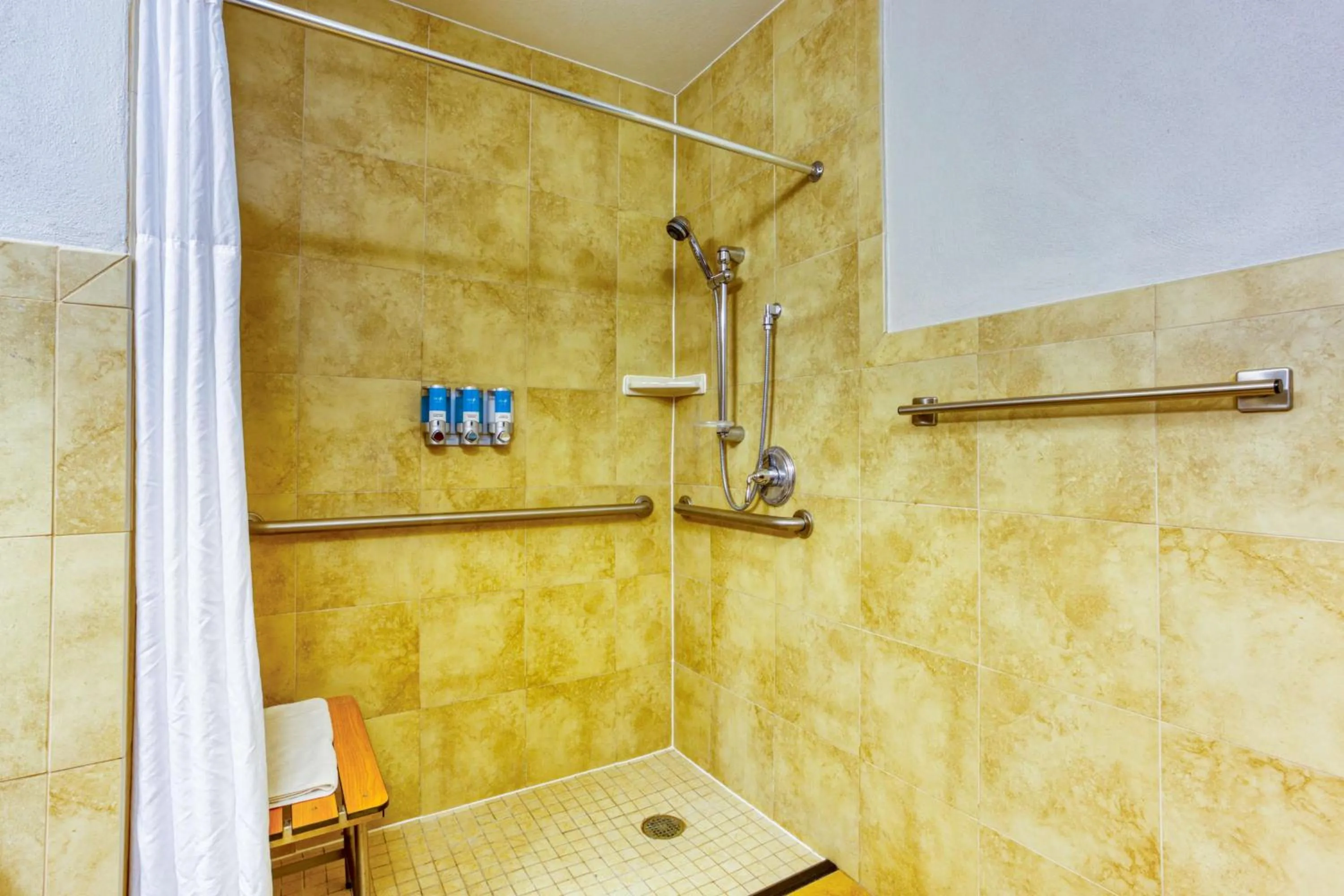 Bathroom in Drury Plaza Hotel San Antonio Riverwalk