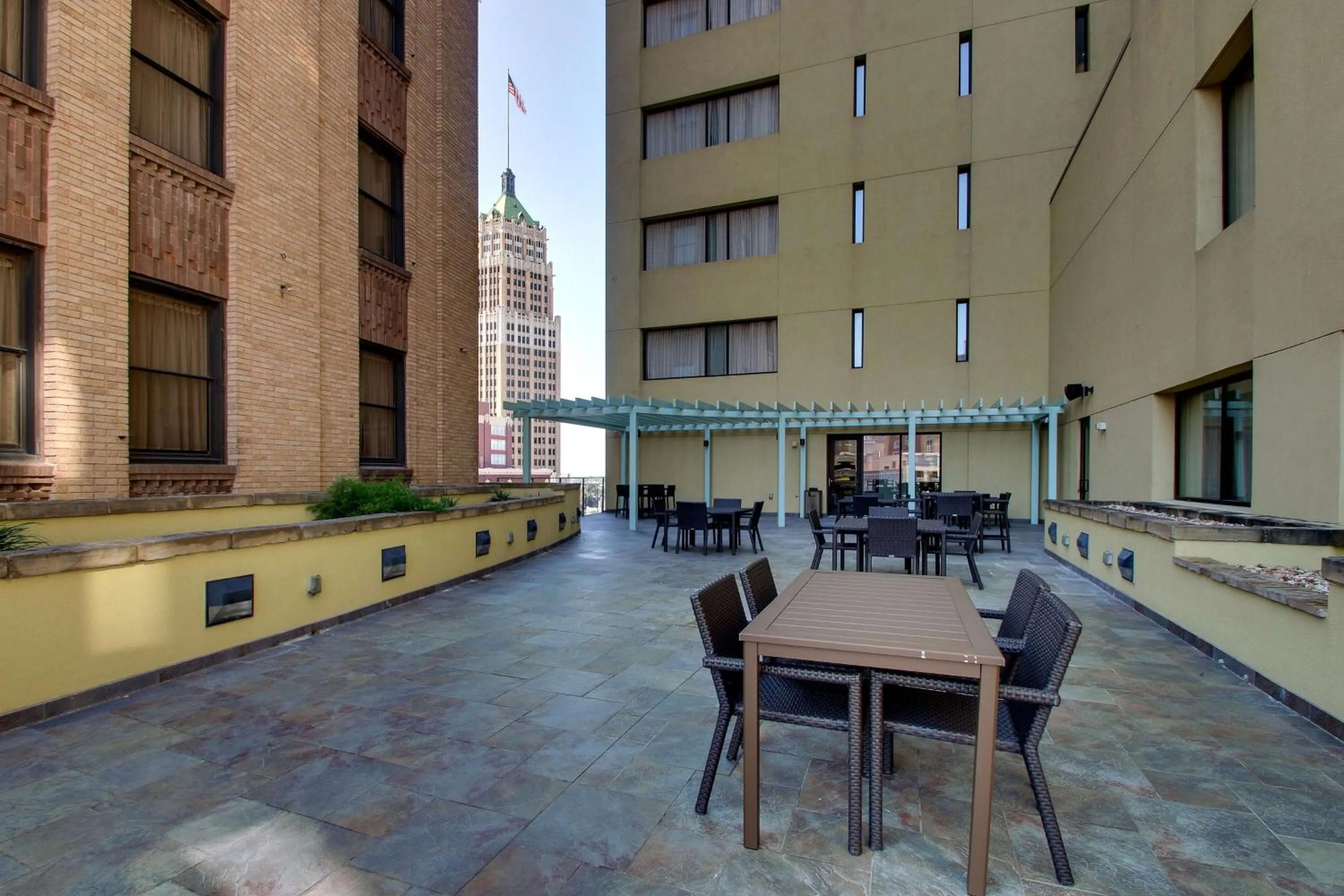 Property building in Drury Plaza Hotel San Antonio Riverwalk