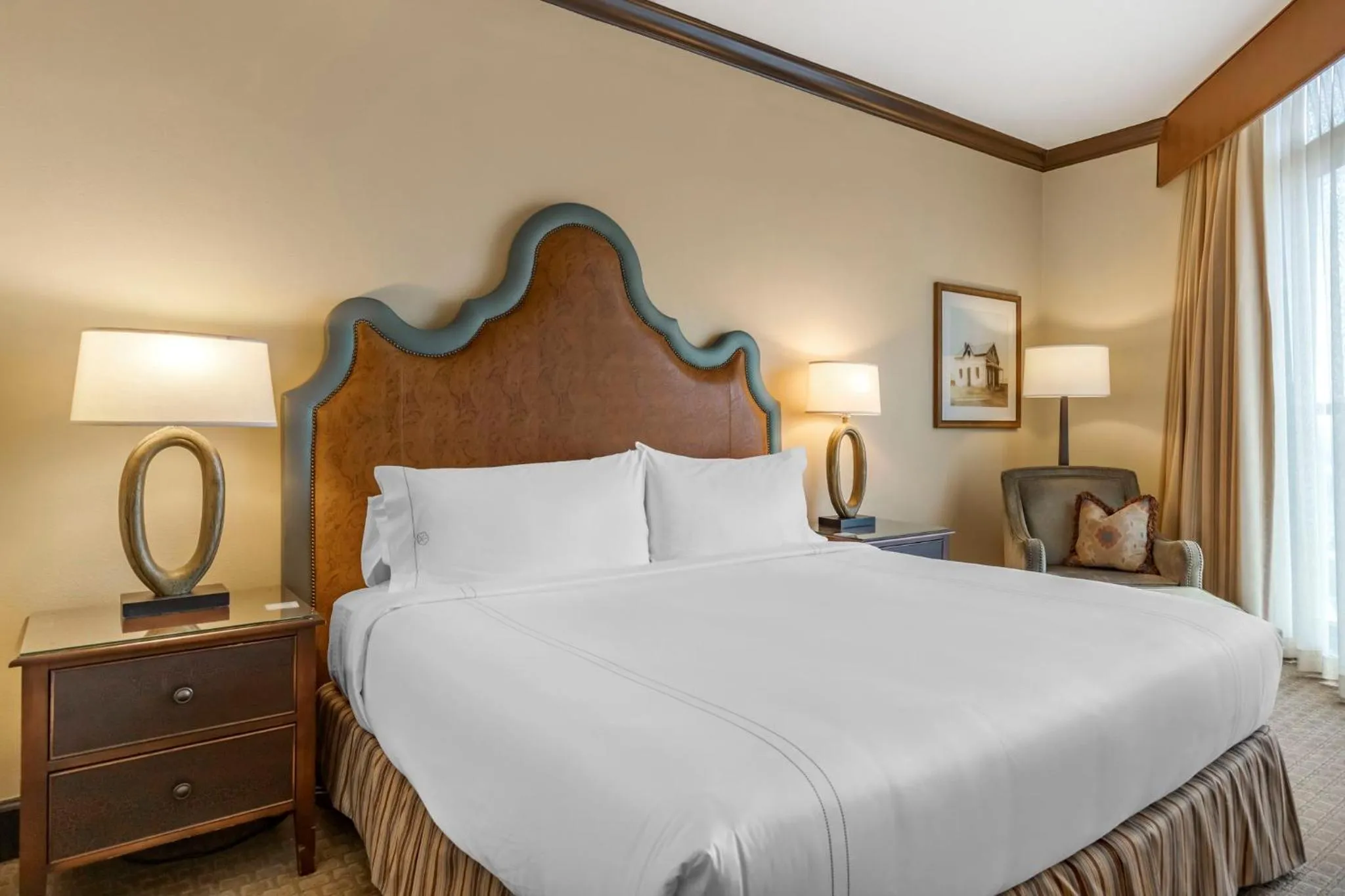 Photo of the whole room, Bed in Omni Austin Hotel Downtown