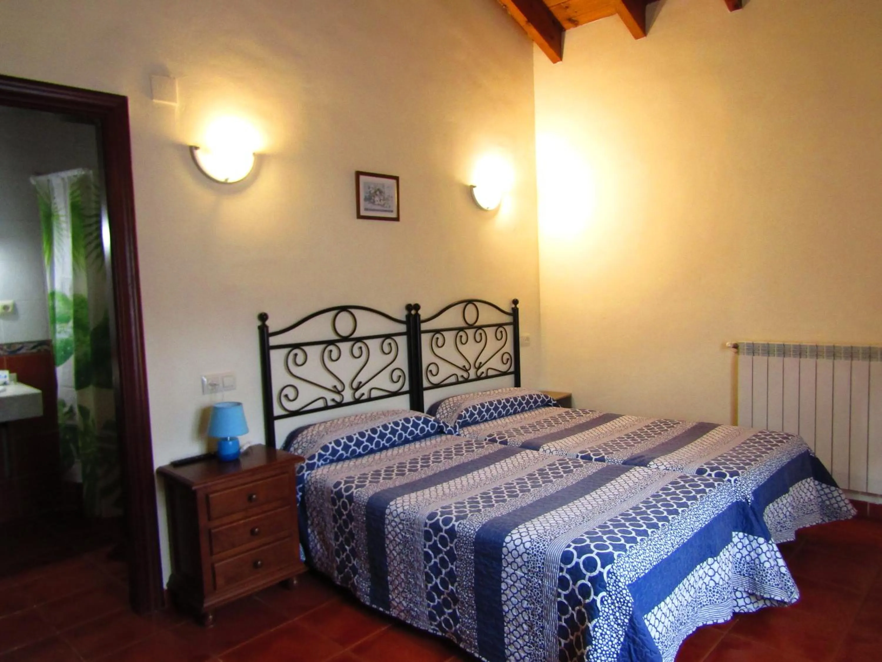 Bed in Hotel Rural La Casona del Fraile