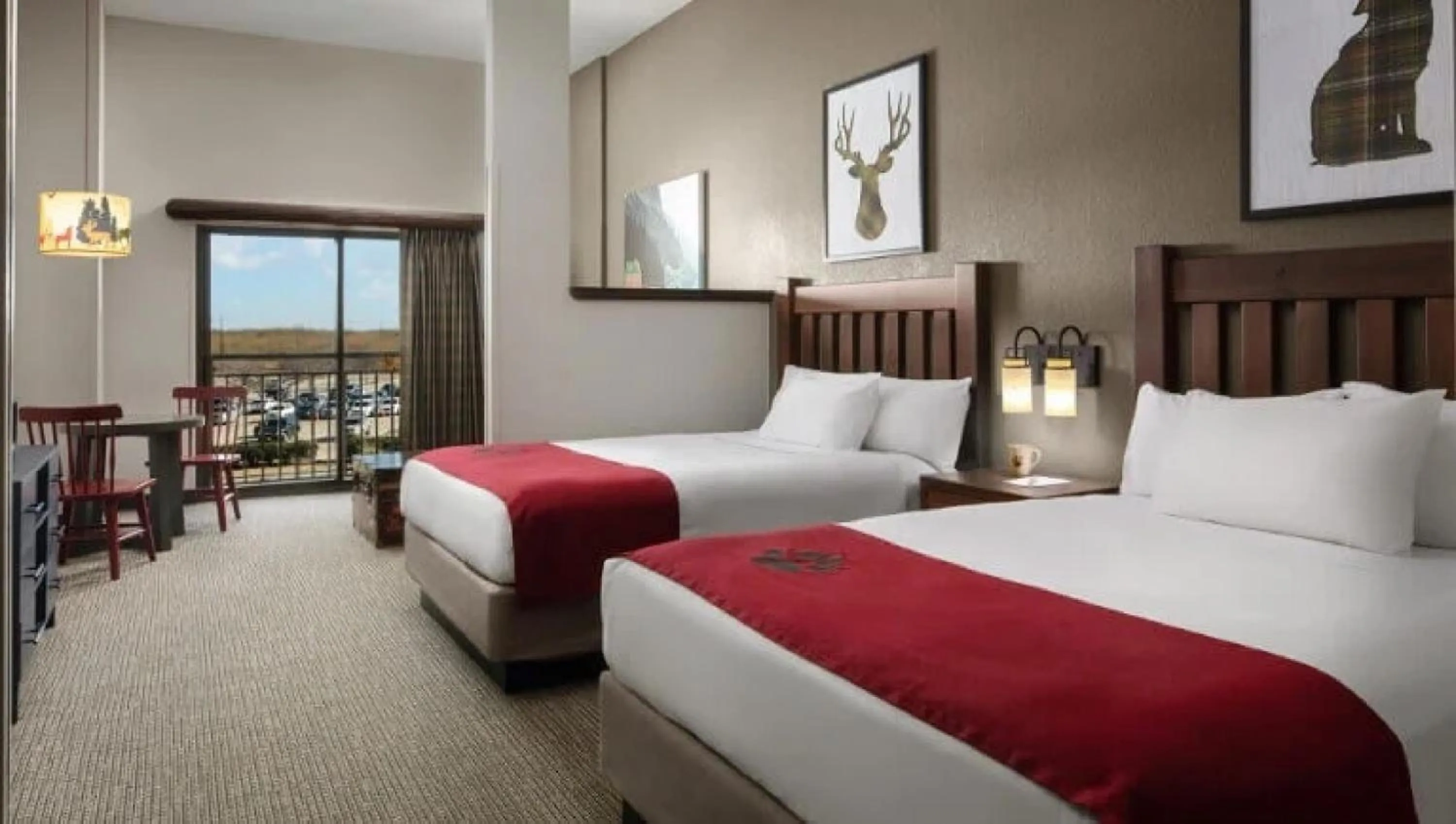 Bed in Great Wolf Lodge Mason