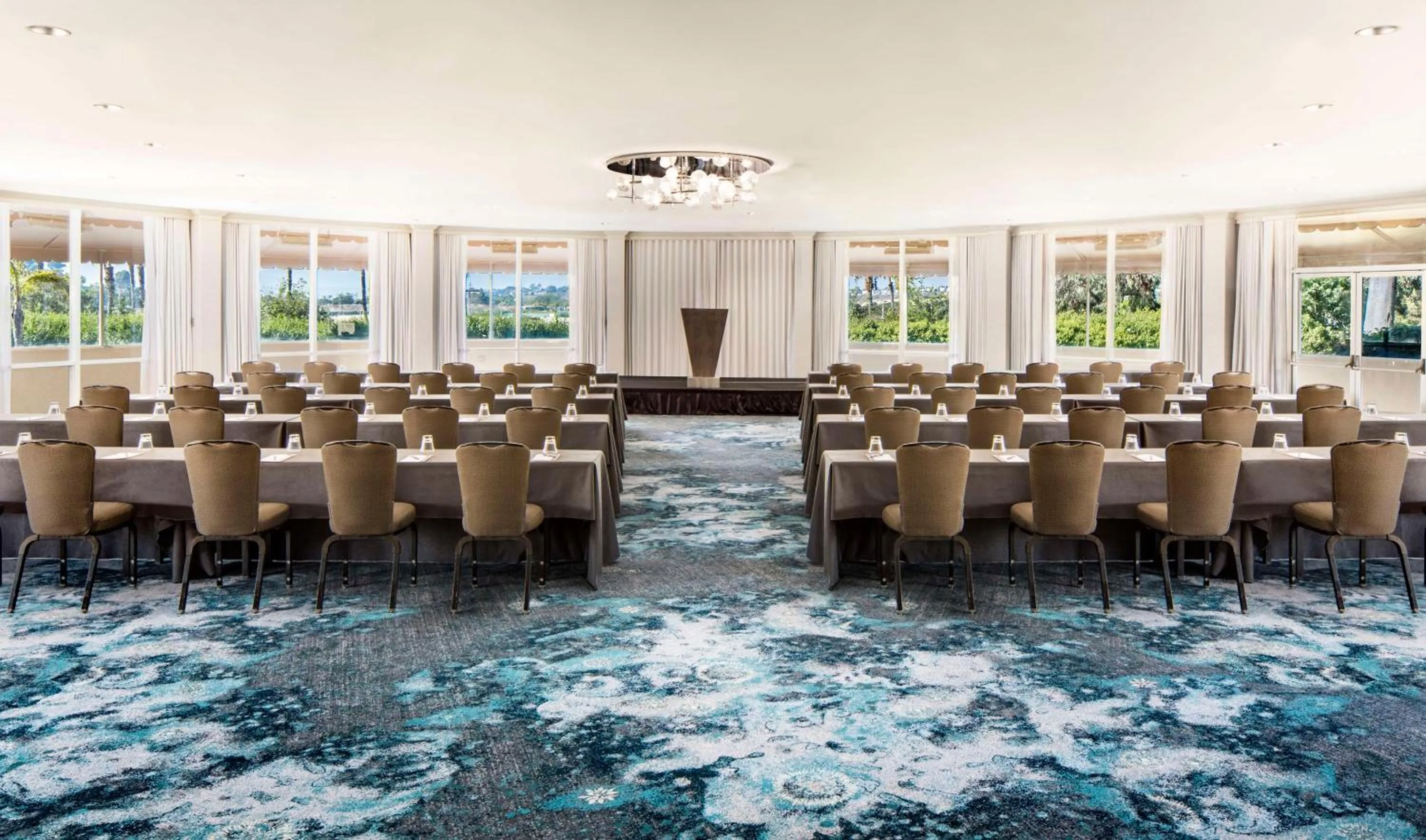 Lobby or reception in Hyatt Regency Newport Beach