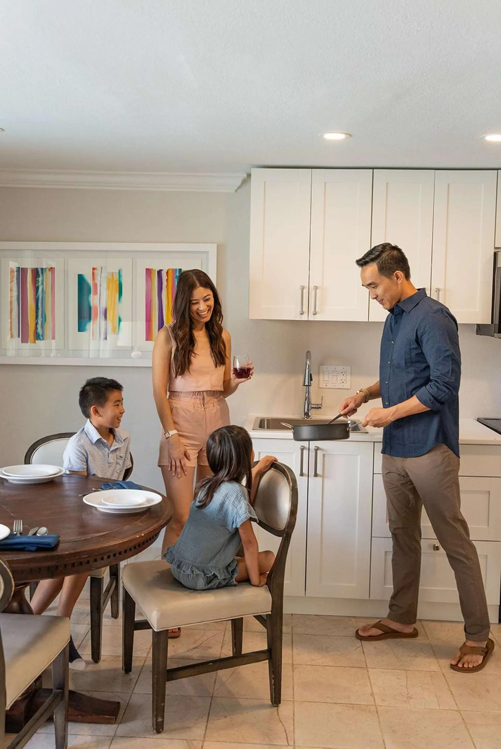 Bedroom in Hyatt Regency Newport Beach