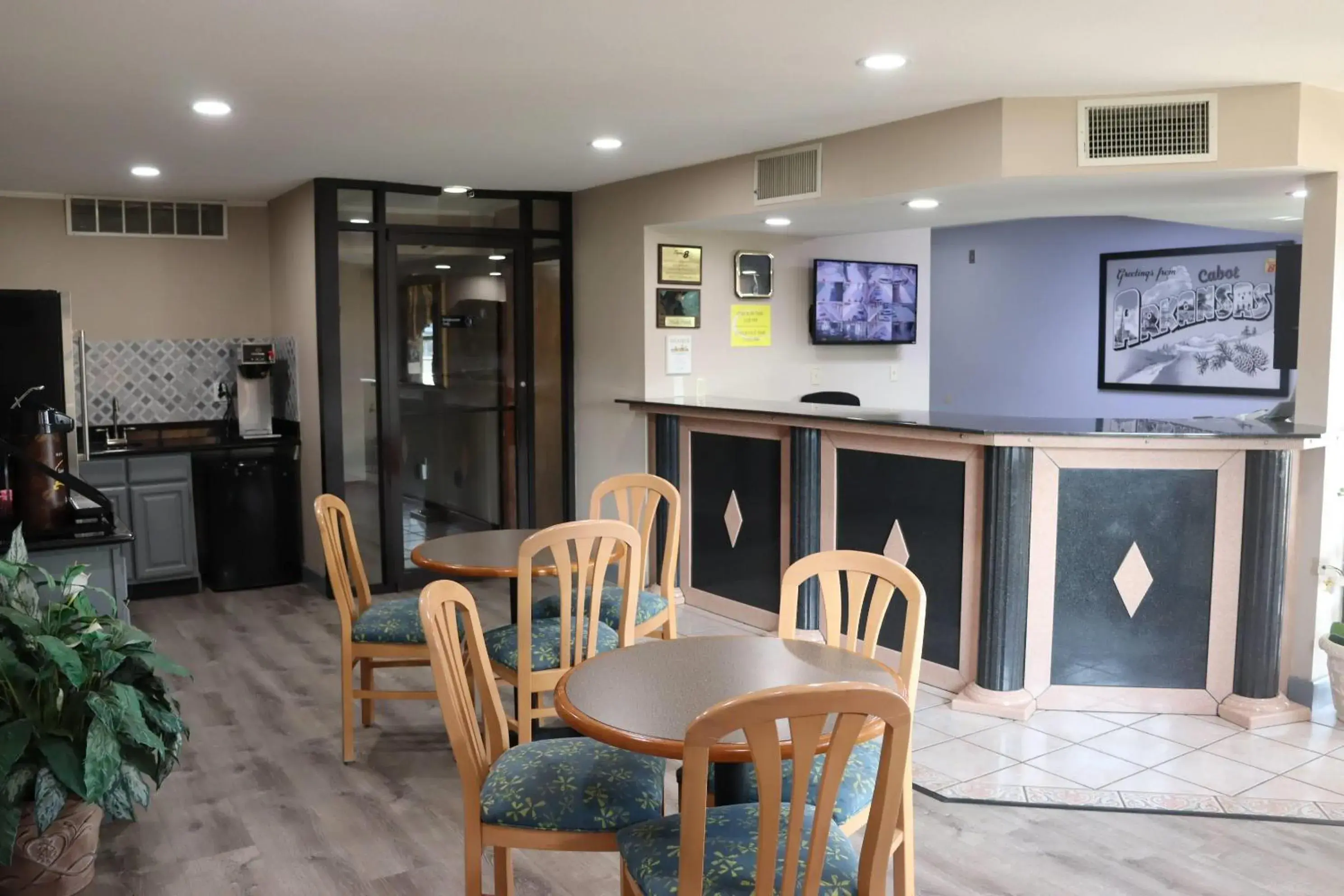 Lobby or reception in Super 8 by Wyndham Cabot Lobby or reception in Super 8 by Wyndham Cabot