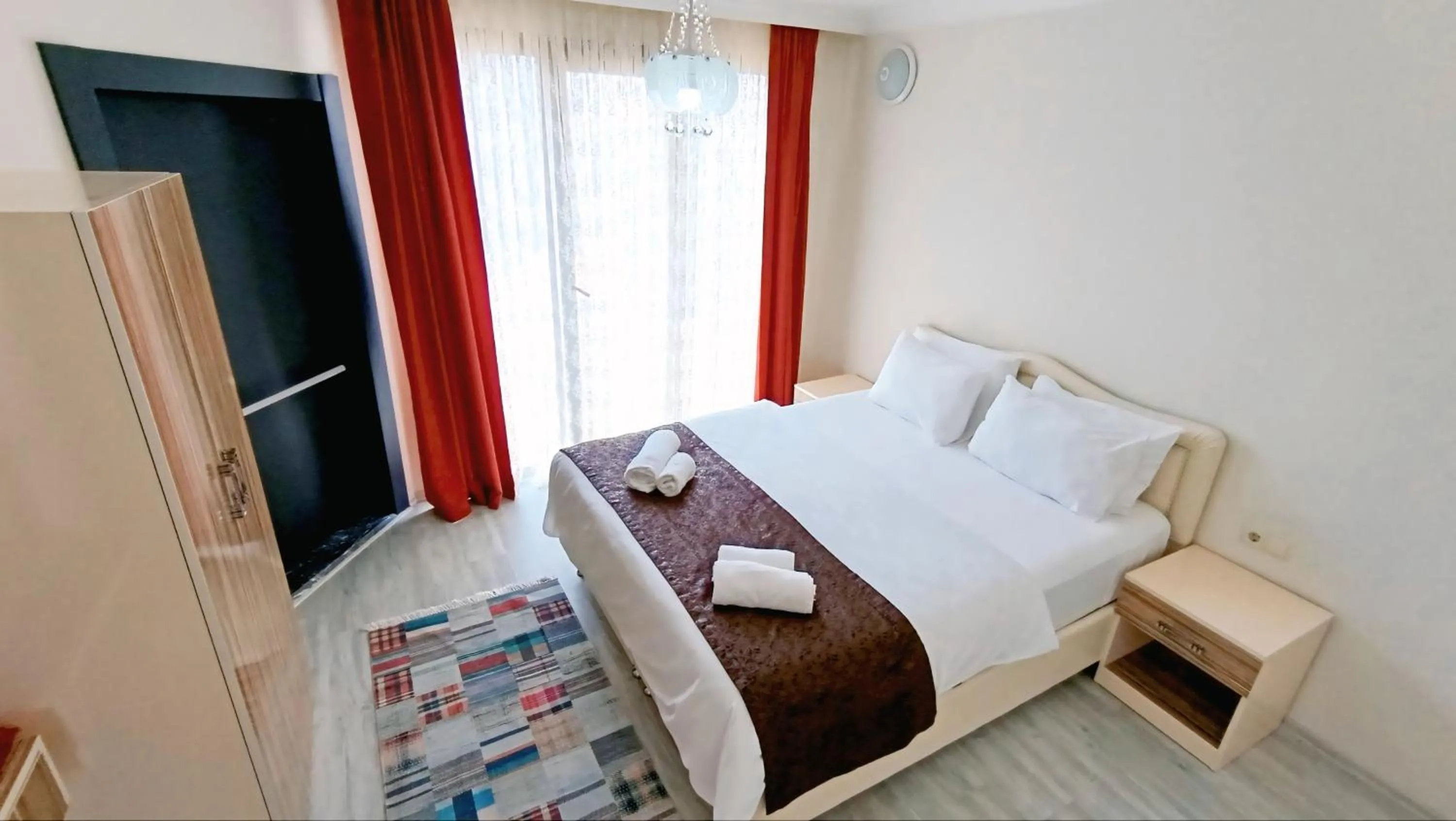 Bedroom, Bed in ADEN KAR suite