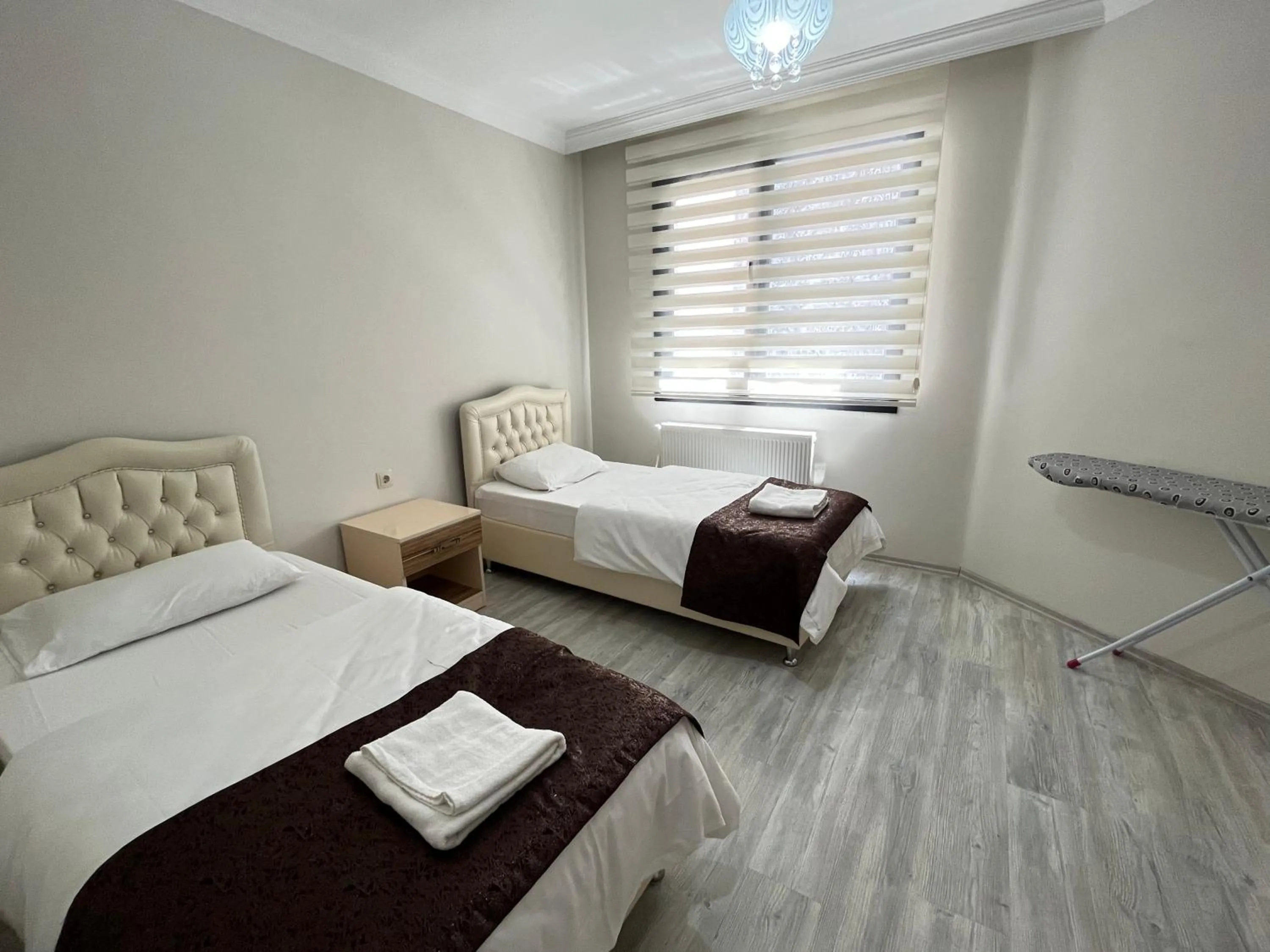 Bedroom, Bed in ADEN KAR suite