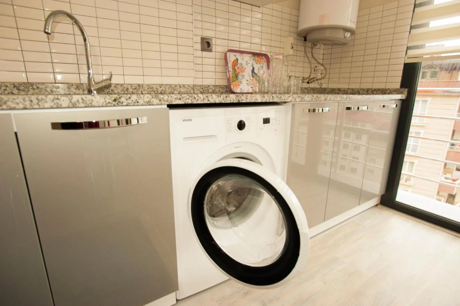 washing machine in ADEN KAR suite