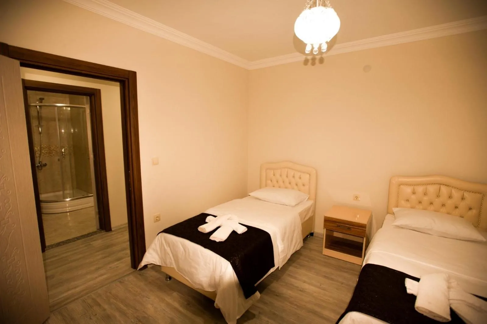 Bedroom, Bed in ADEN KAR suite