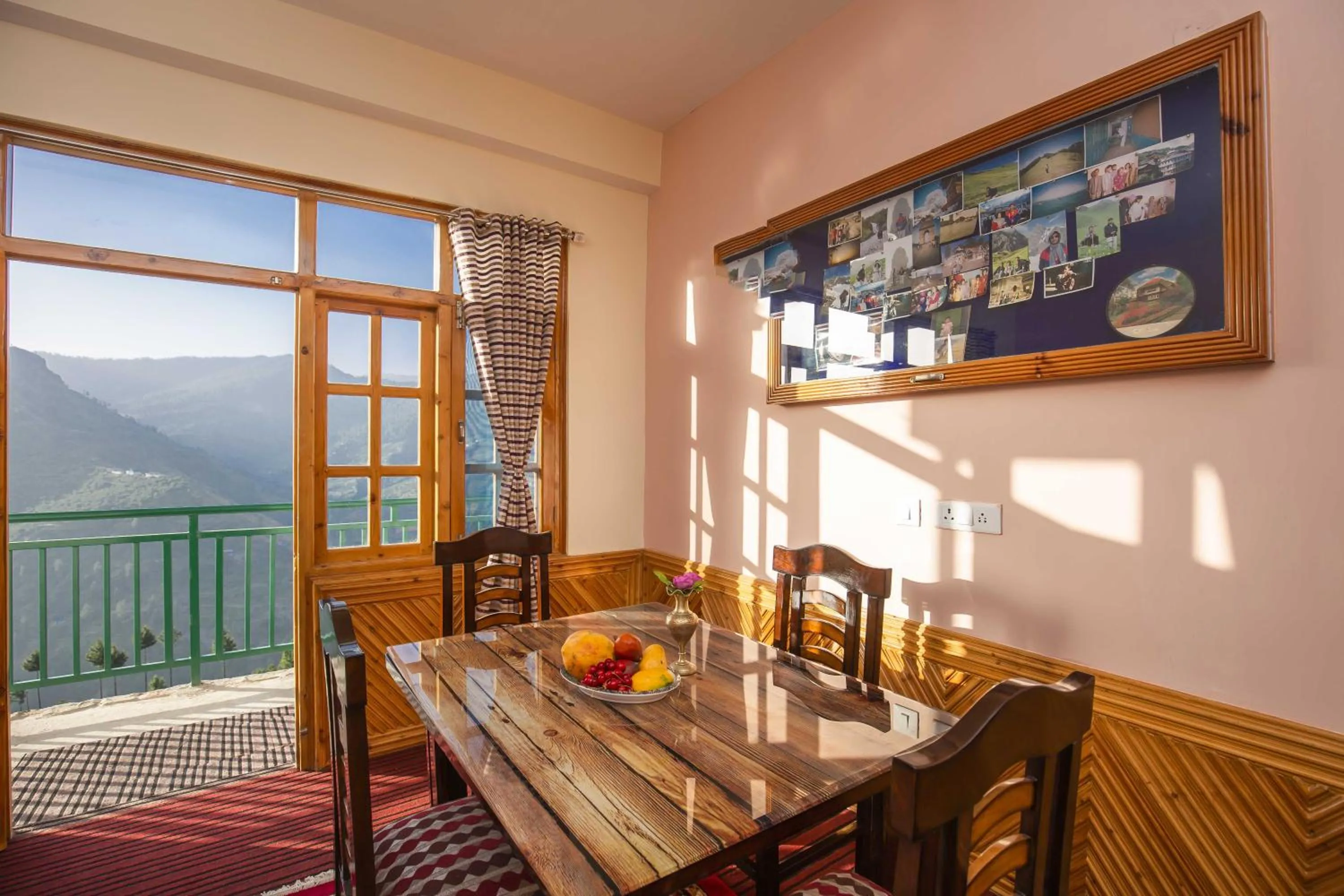 Dining area in Zostel Homes Kotkhai (Shimla)