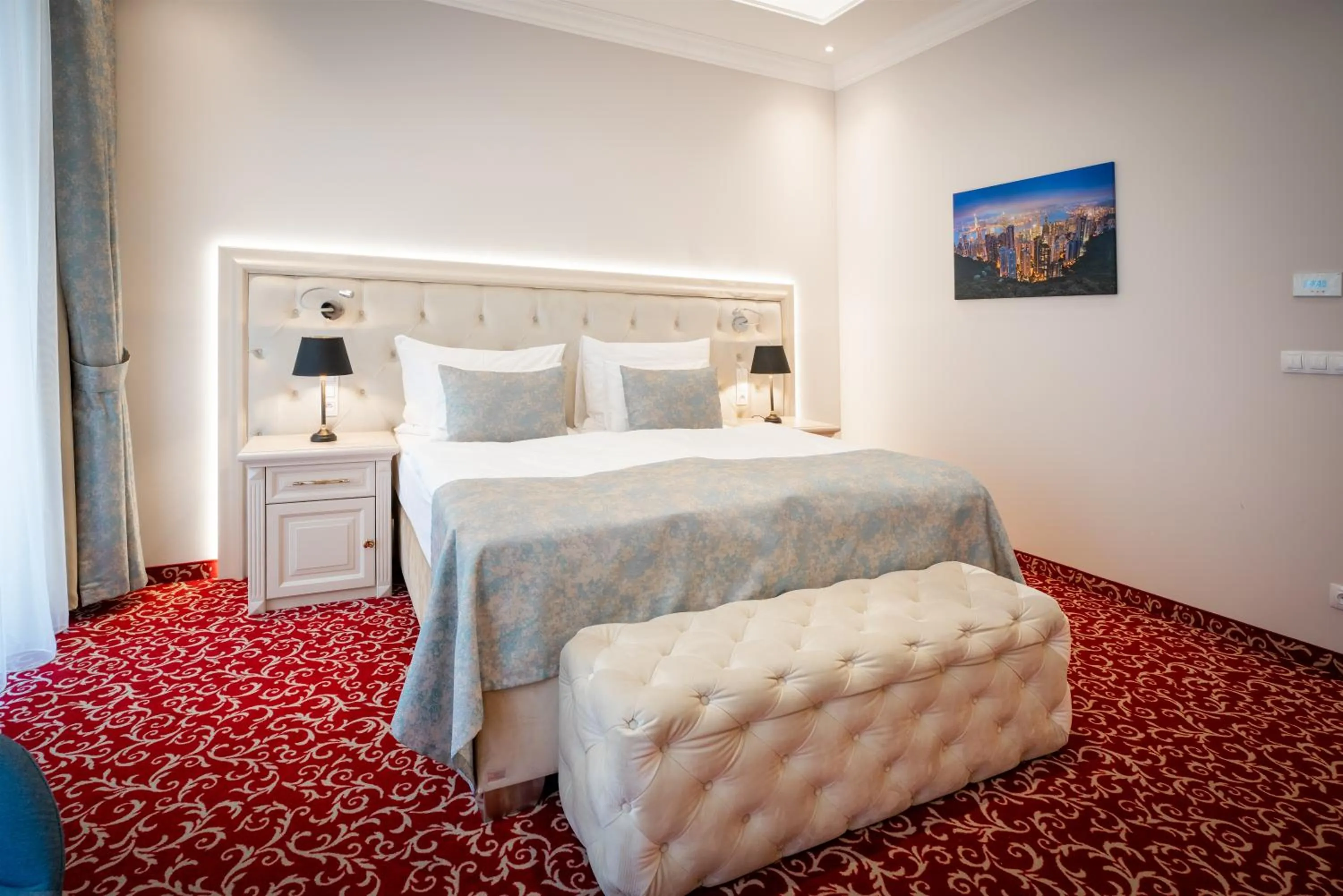 Bed in Golden Key Boutique Hotel