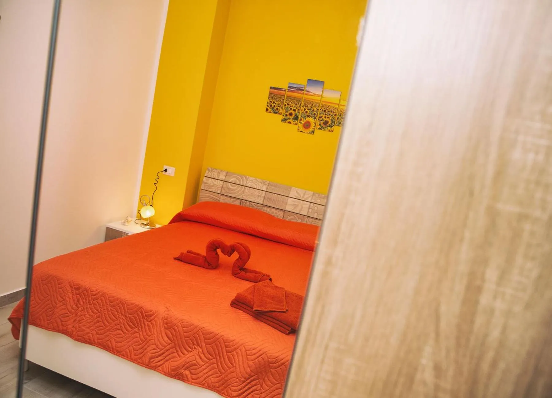 Photo of the whole room, Bed in La Trinacria