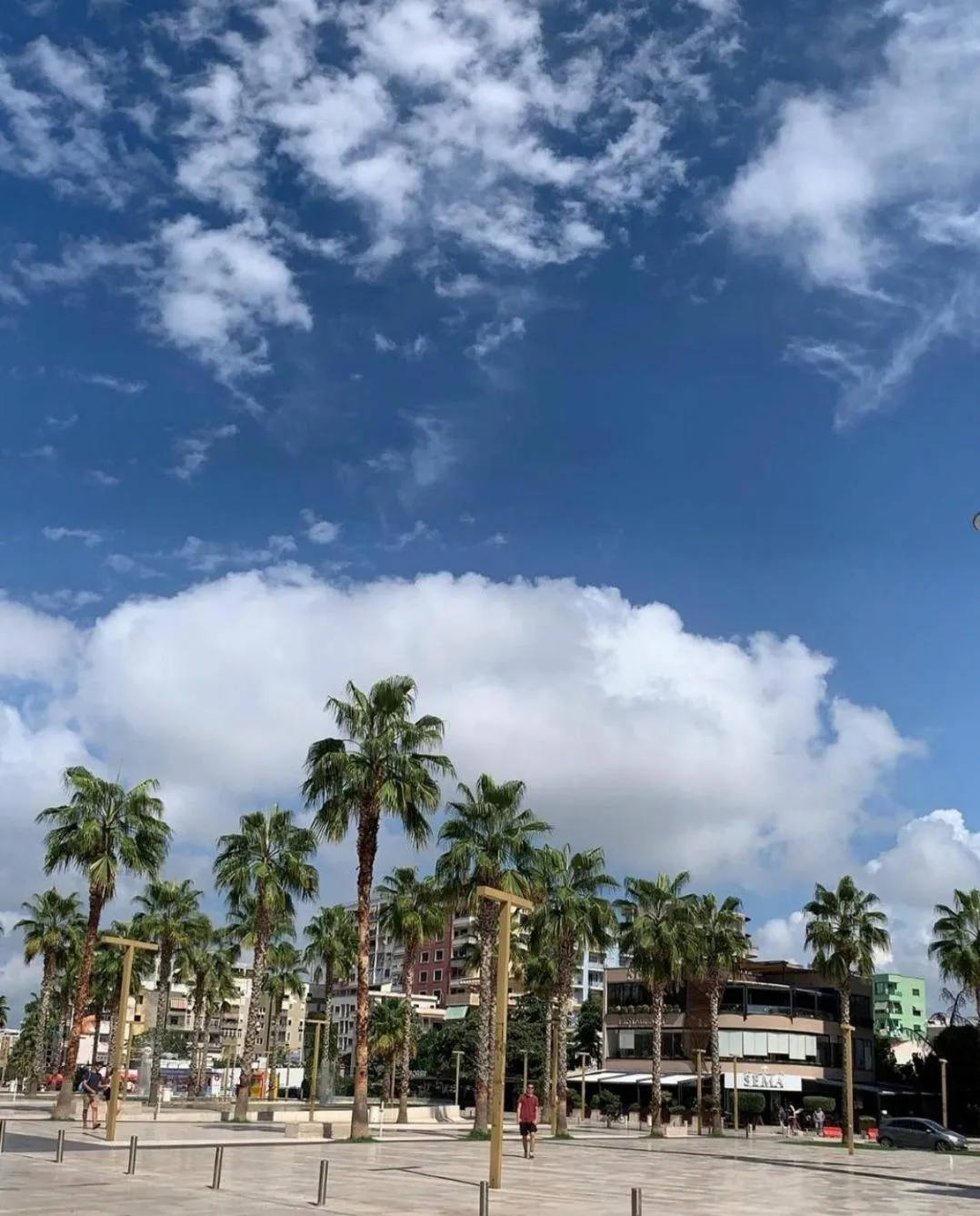 Day in Old Town Villa